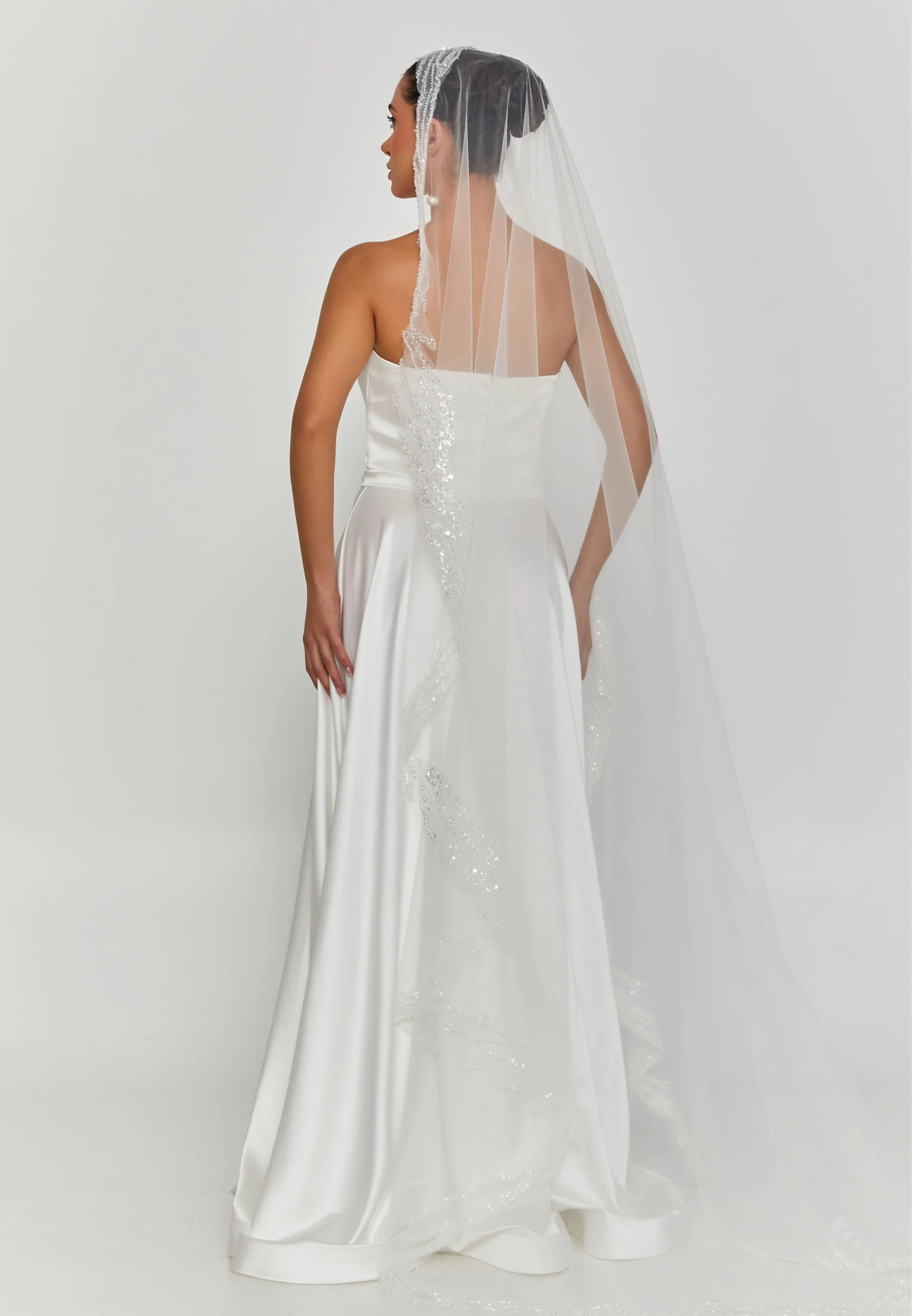 Beaded Section Single Tier Tulle Veil aba24-40 - Image 2