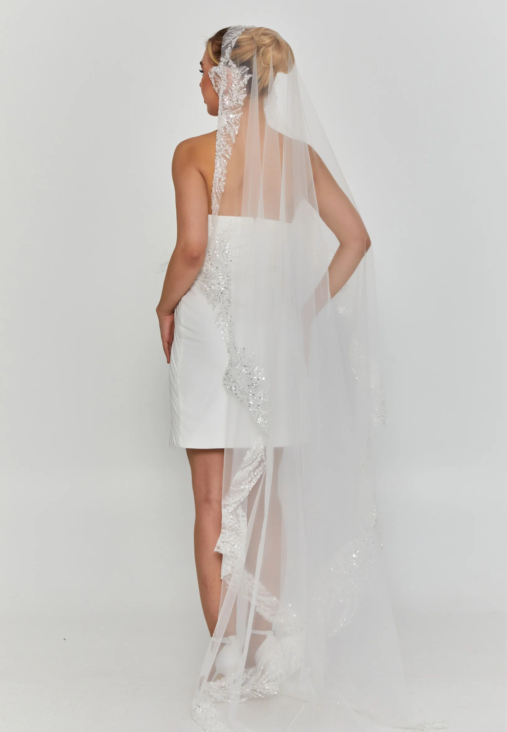 Beaded Section Single Tier Tulle Veil aba24-42 - Image 2