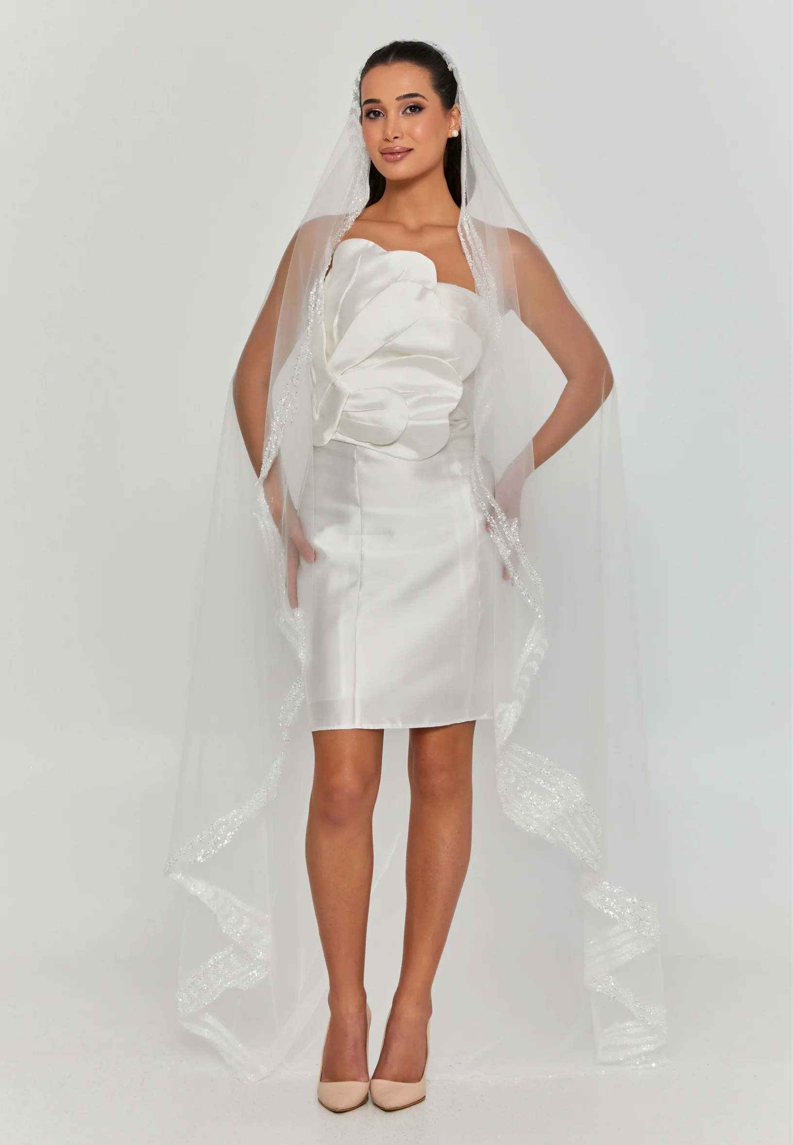 Beaded Section Single Tier Tulle Veil aba24-45