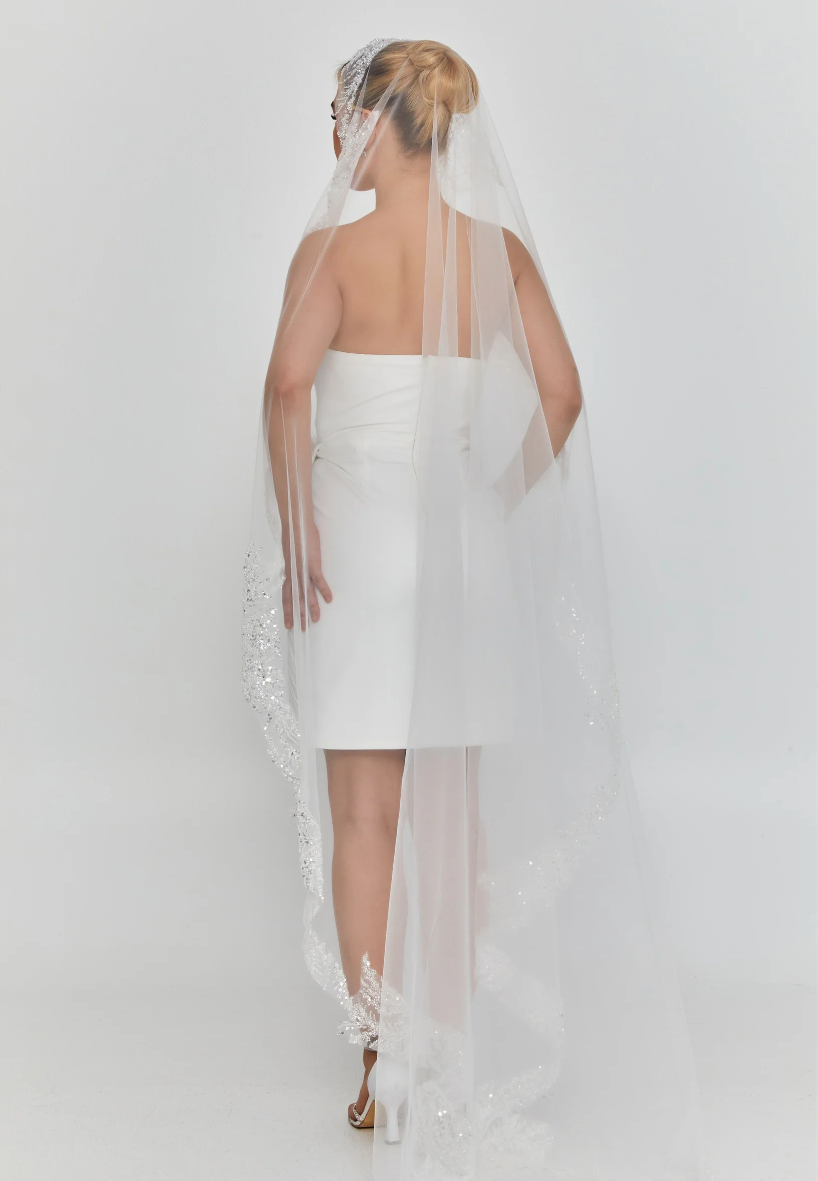 Beaded Section Single Tier Tulle Veil aba24-47 - Image 2