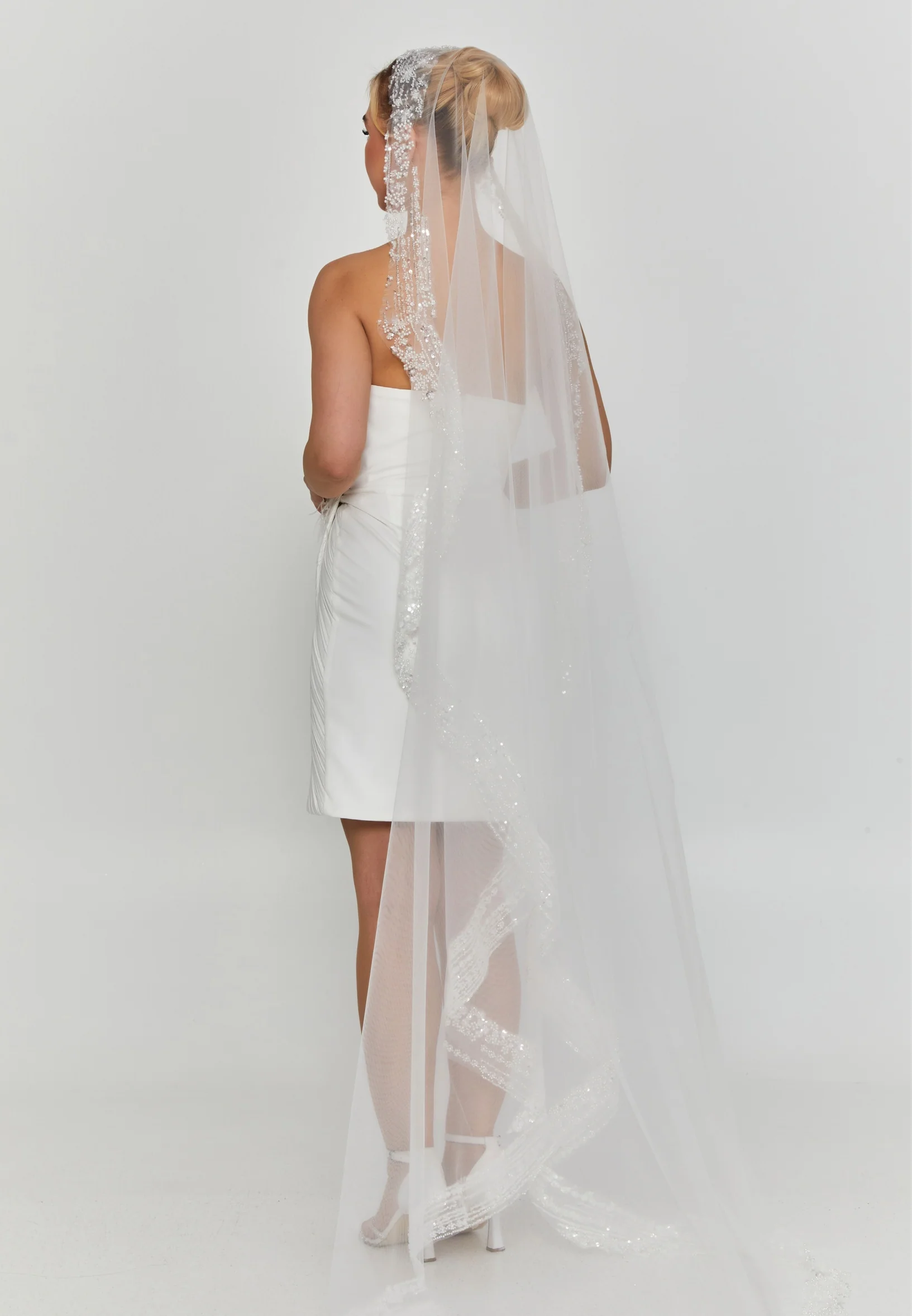 Beaded Section Single Tier Tulle Veil aba24-52 - Image 2