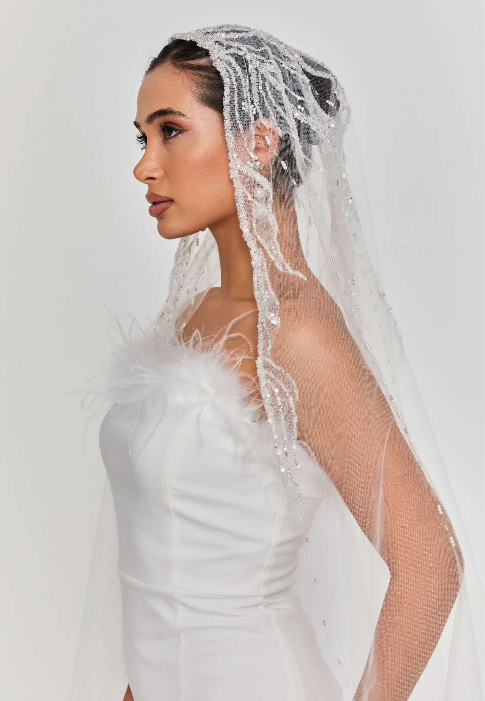 Beaded Section Single Tier Tulle Veil aba24-57 - Image 5