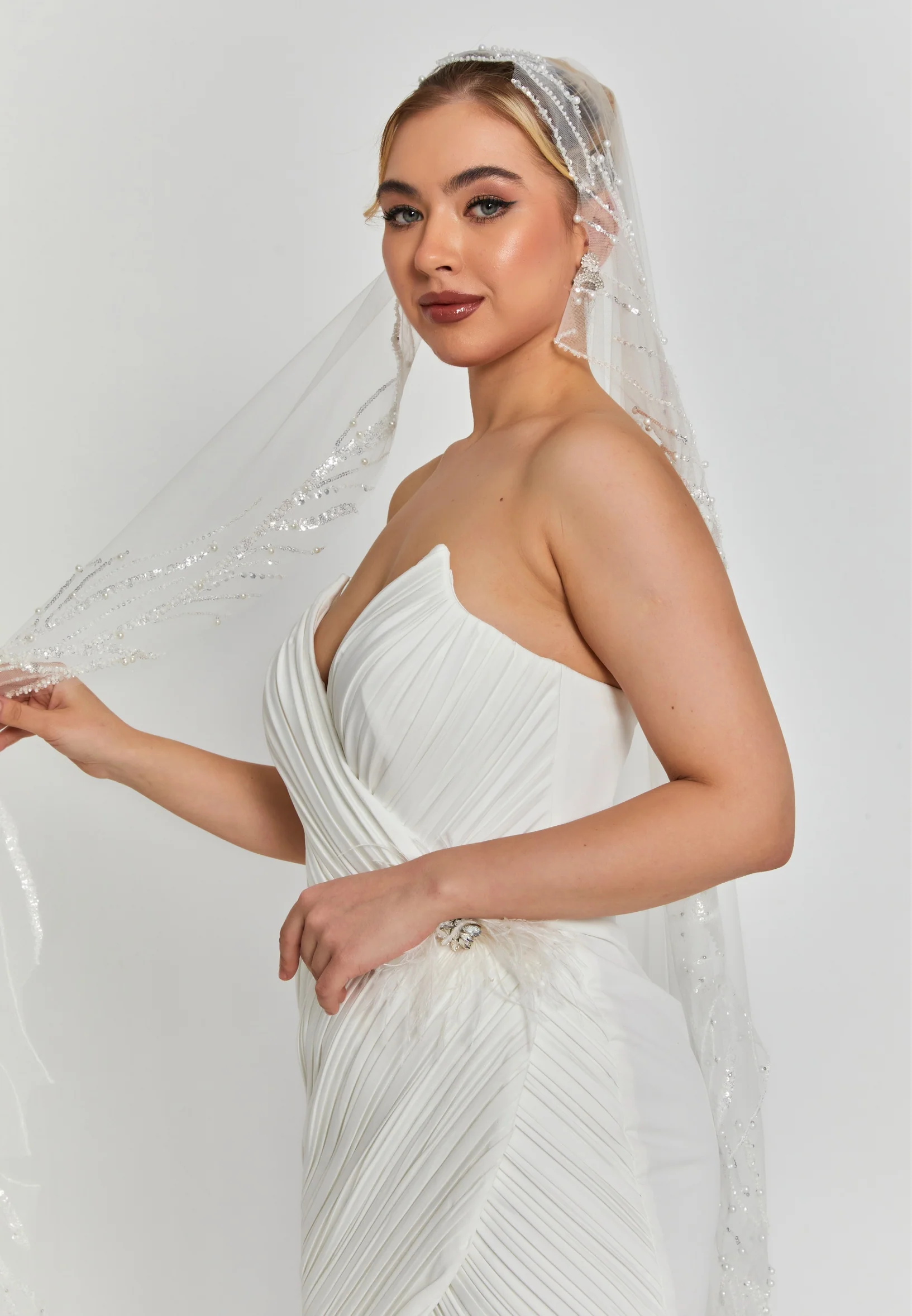 Beaded Section Single Tier Tulle Veil aba2405055 - Image 5