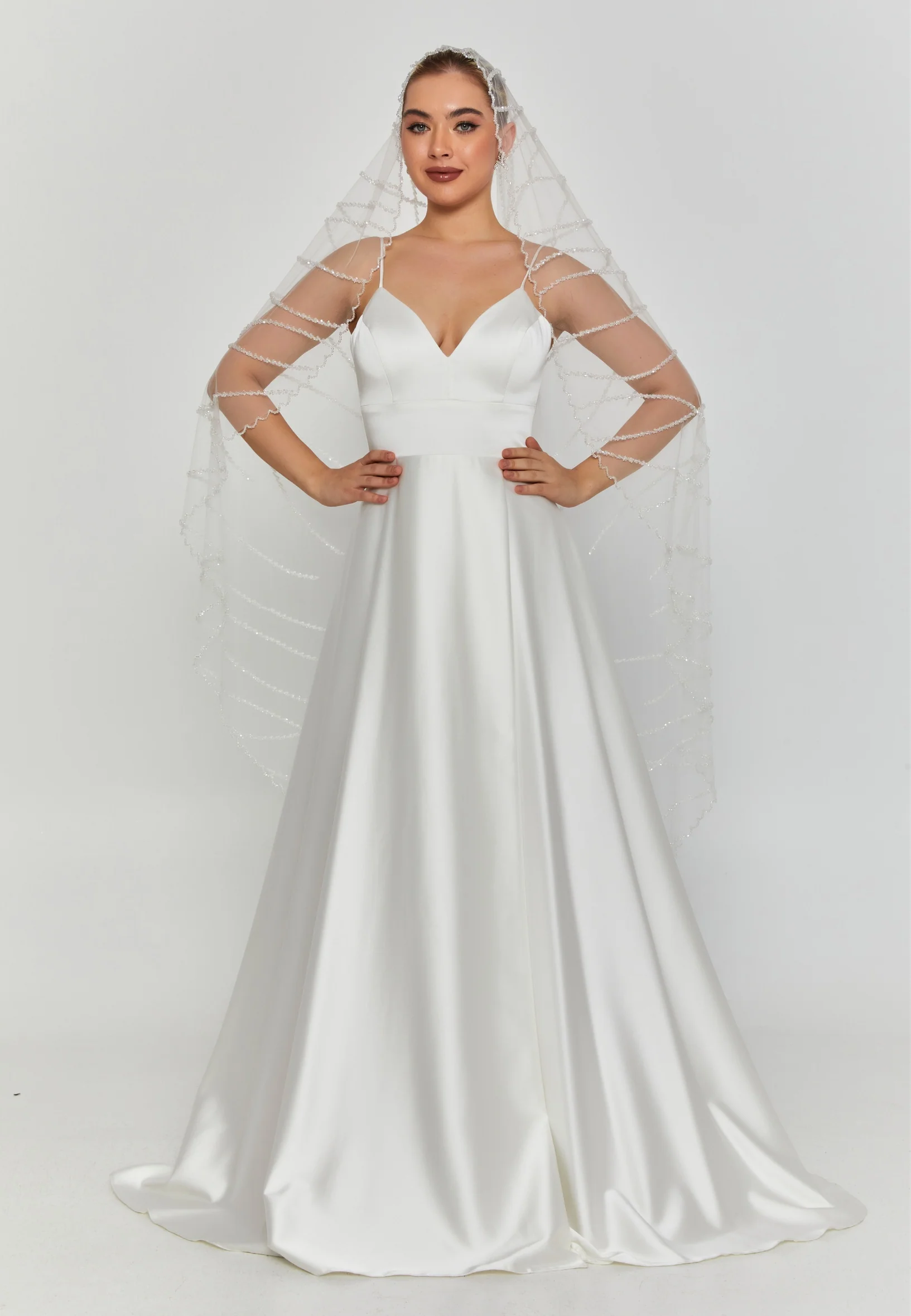 Beaded Section Single Tier Tulle Veil abbdvk170