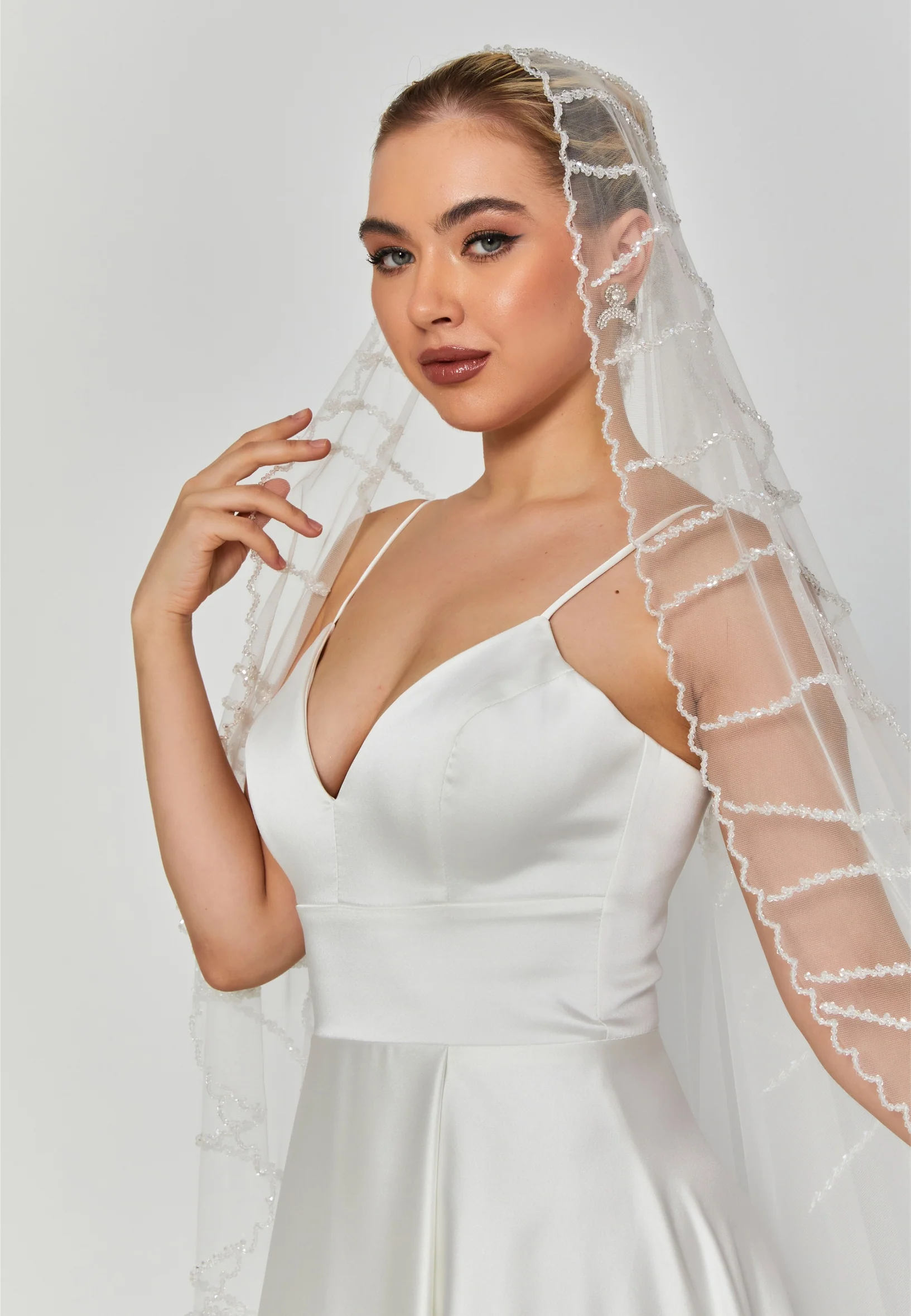 Beaded Section Single Tier Tulle Veil abbdvk170 - Image 5