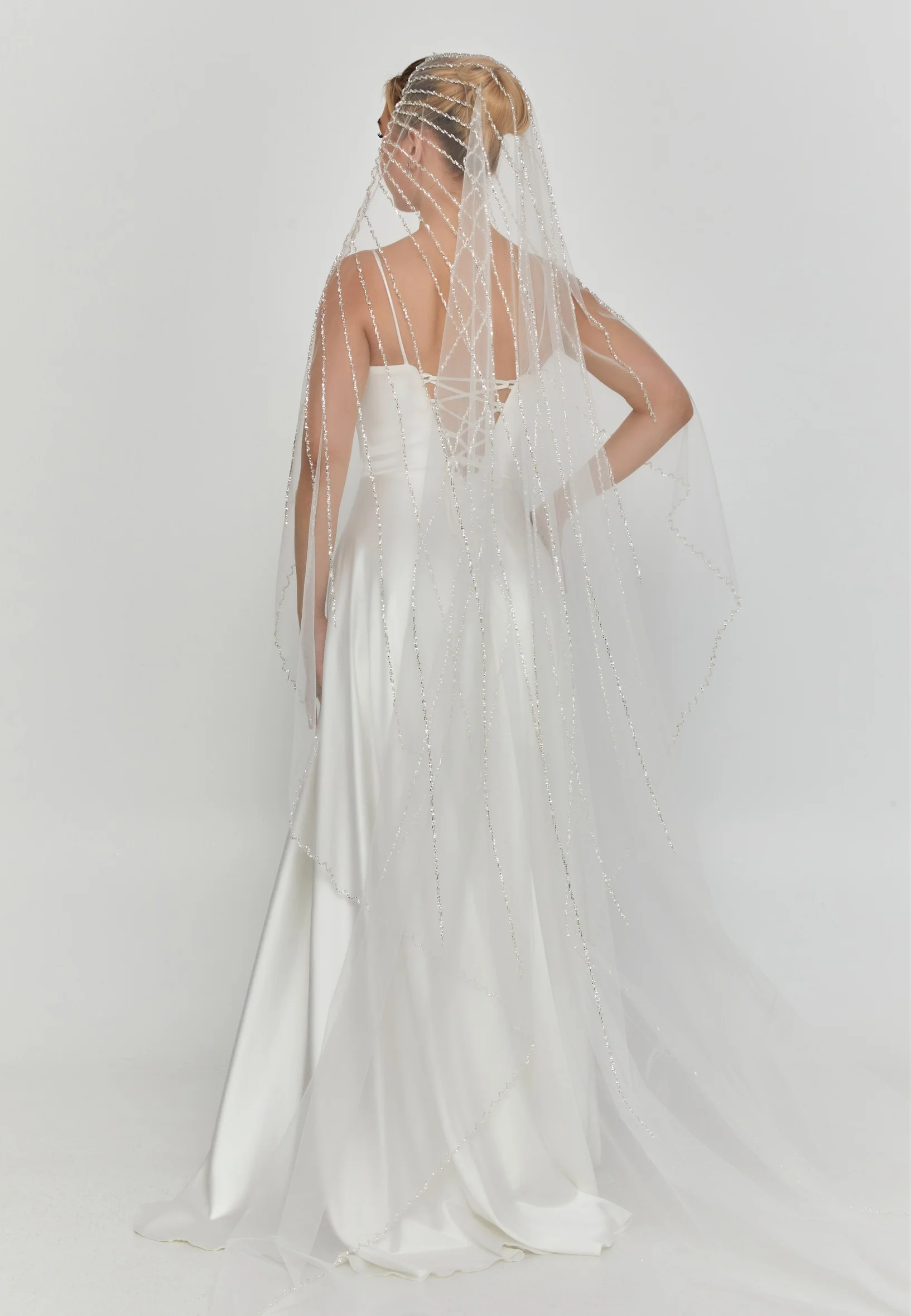 Beaded Section Single Tier Tulle Veil abbdvk190 - Image 2