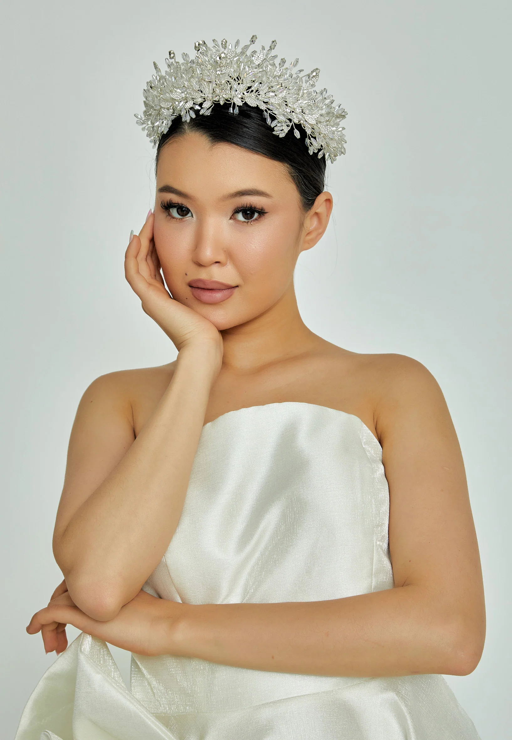 Beadwork Bride Crown abat2303