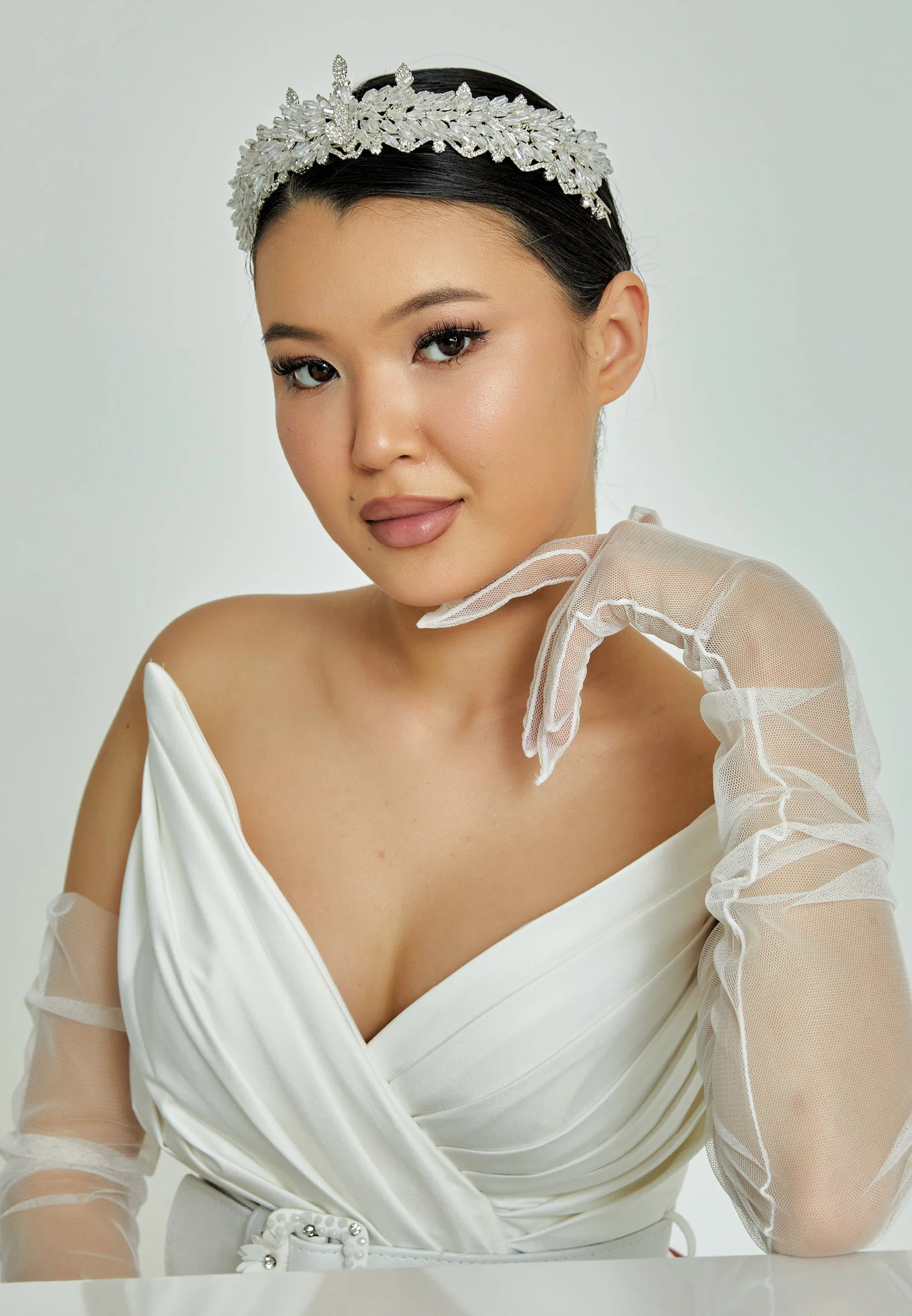 Beadwork Bride Crown abat2308 - Image 4