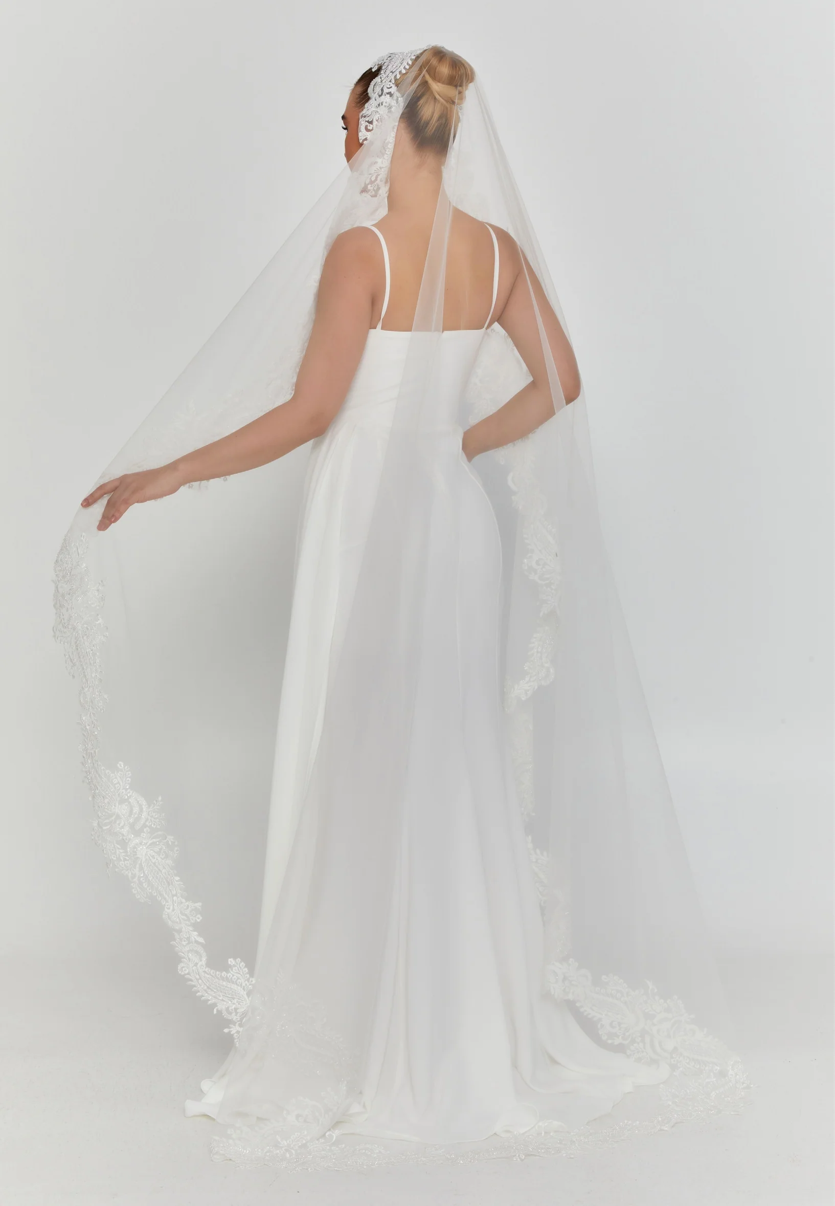 Lace Single Tier Tulle Veil aba24-2k - Image 2