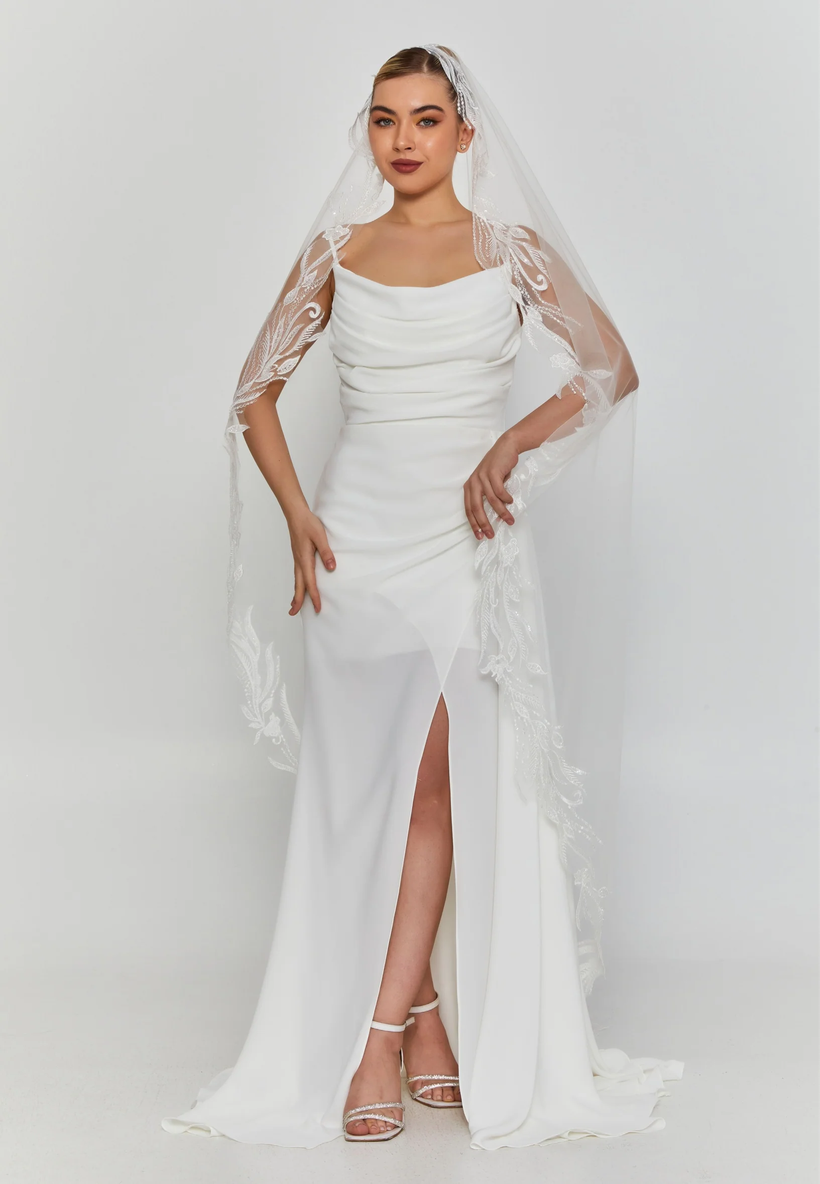 Lace Single Tier Tulle Veil aba24-8