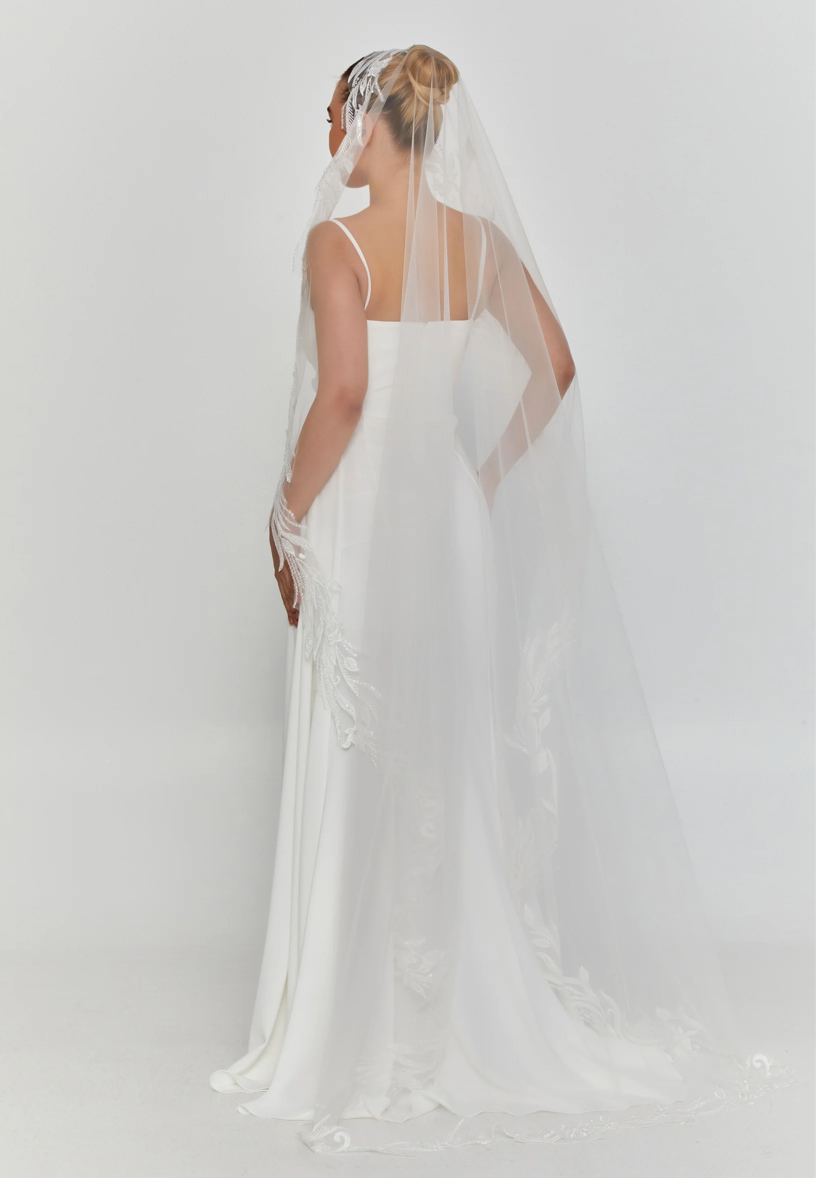 Lace Single Tier Tulle Veil aba24-8 - Image 2