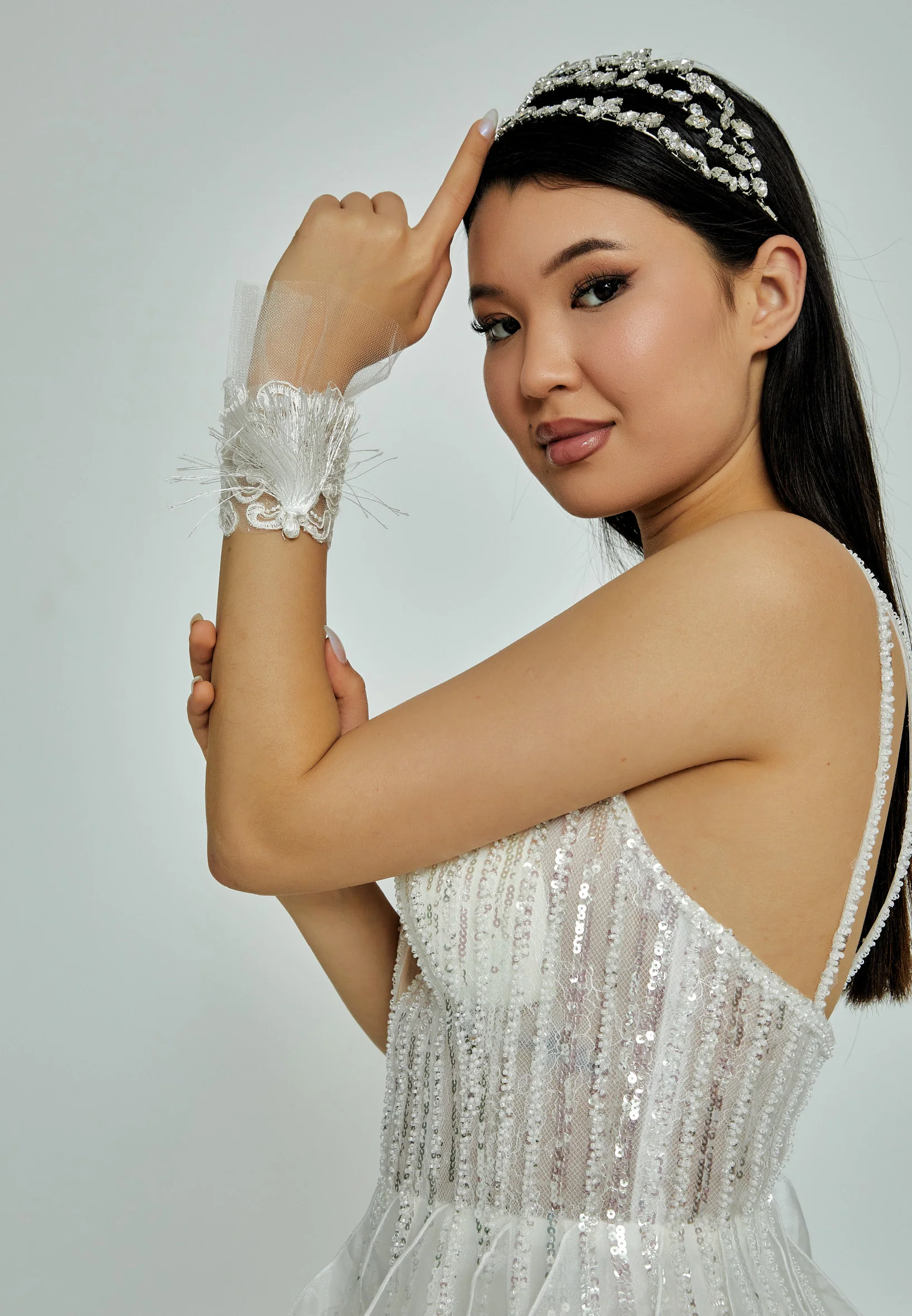 Lacy Tulle Bridal Gloves abbimz12064 - Image 3