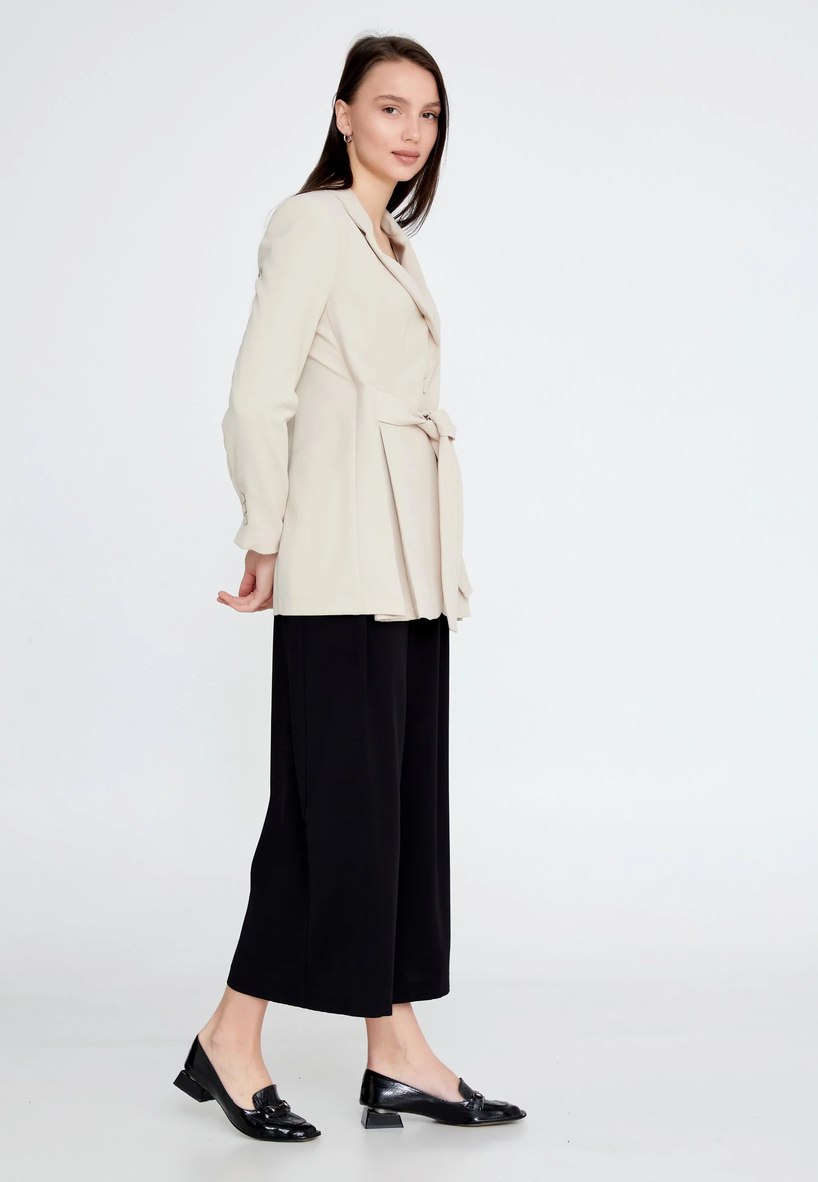 Long Sleeve Crepe Solid Color Regular Jacket ber23y1105 - Image 3