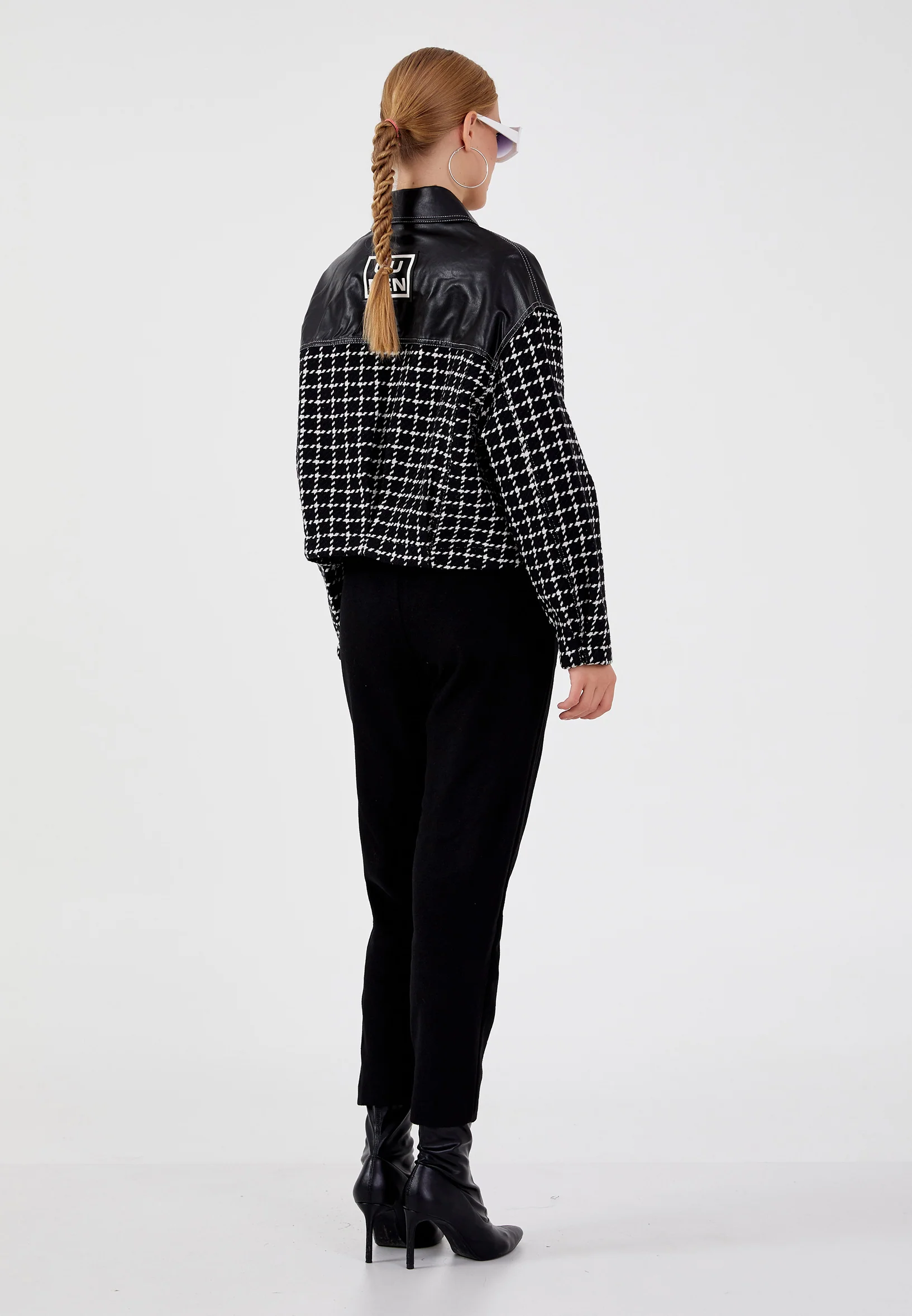 Long Sleeve Faux Leather Striped Regular Jacket ber23k1105 - Image 4