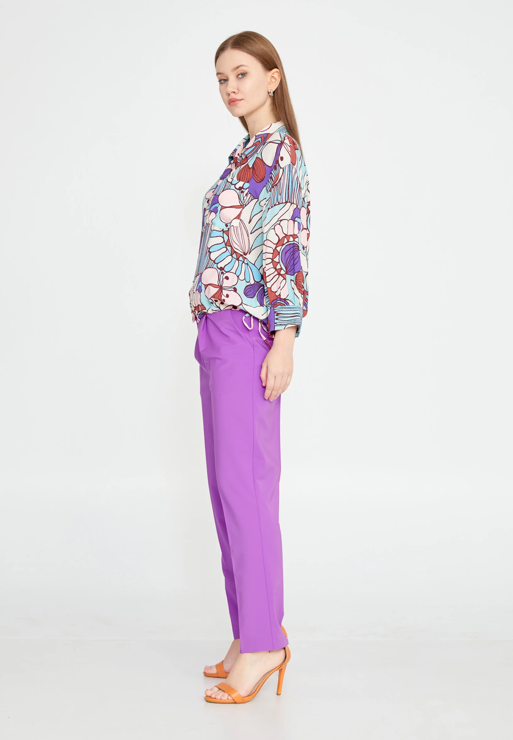 Long Sleeve Floral Regular Blouse kmy24y10422 - Image 3