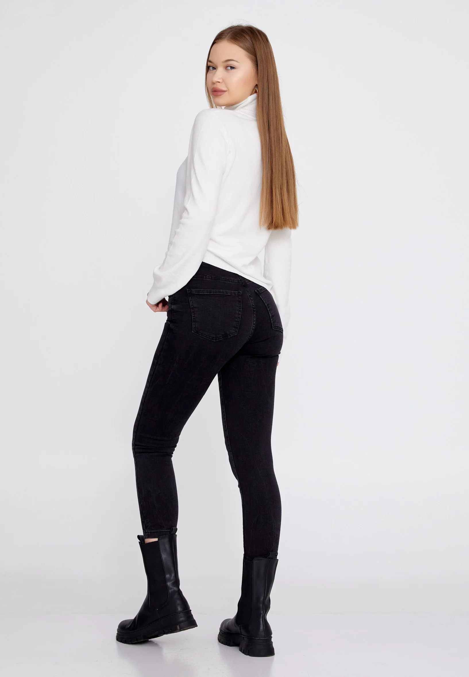 Long Sleeve Knitwear Solid Color Regular Sweater huk8010 - Image 3