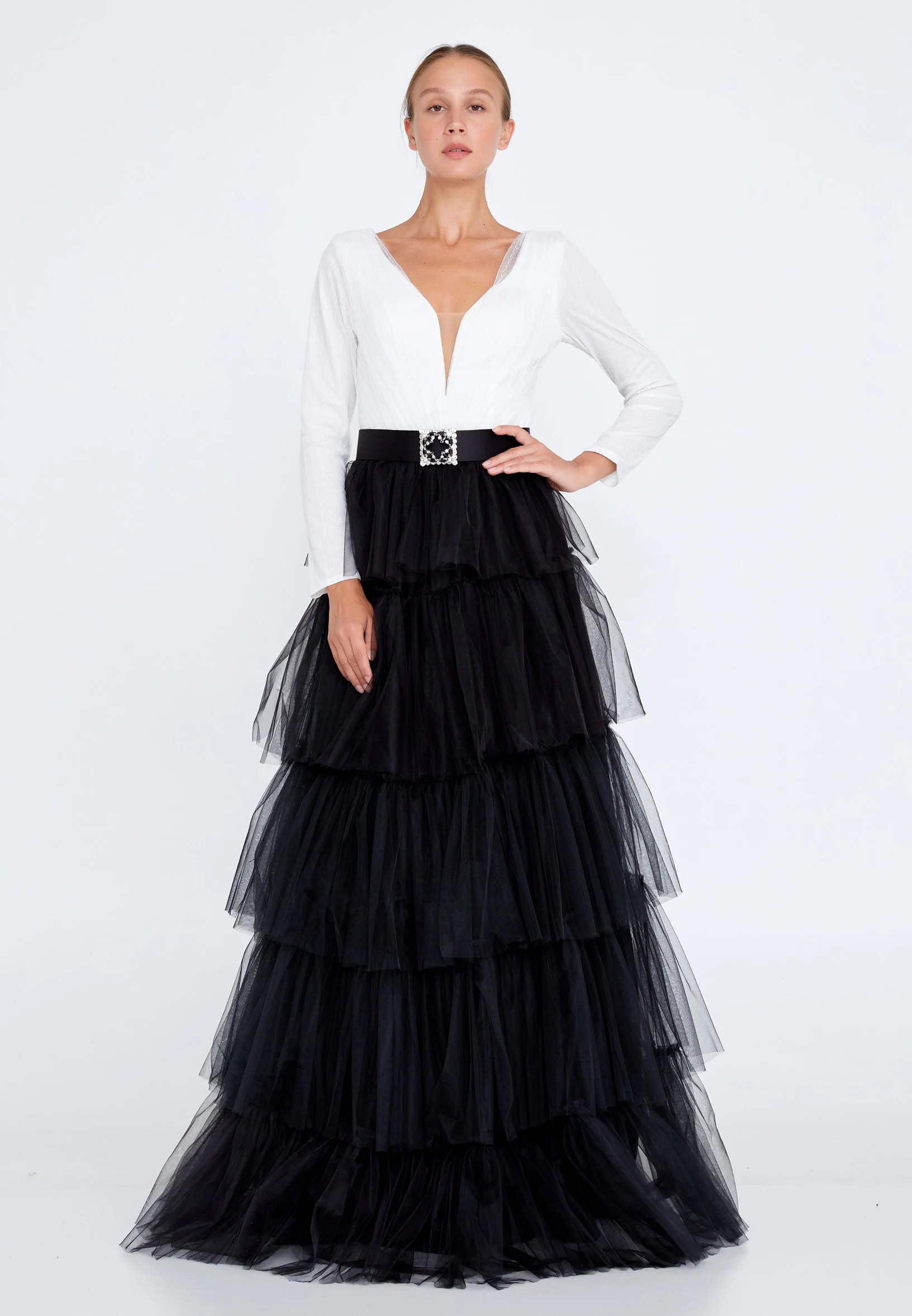 Long Sleeve Maxi Tulle A - Line Regular Prom Dress stn5047