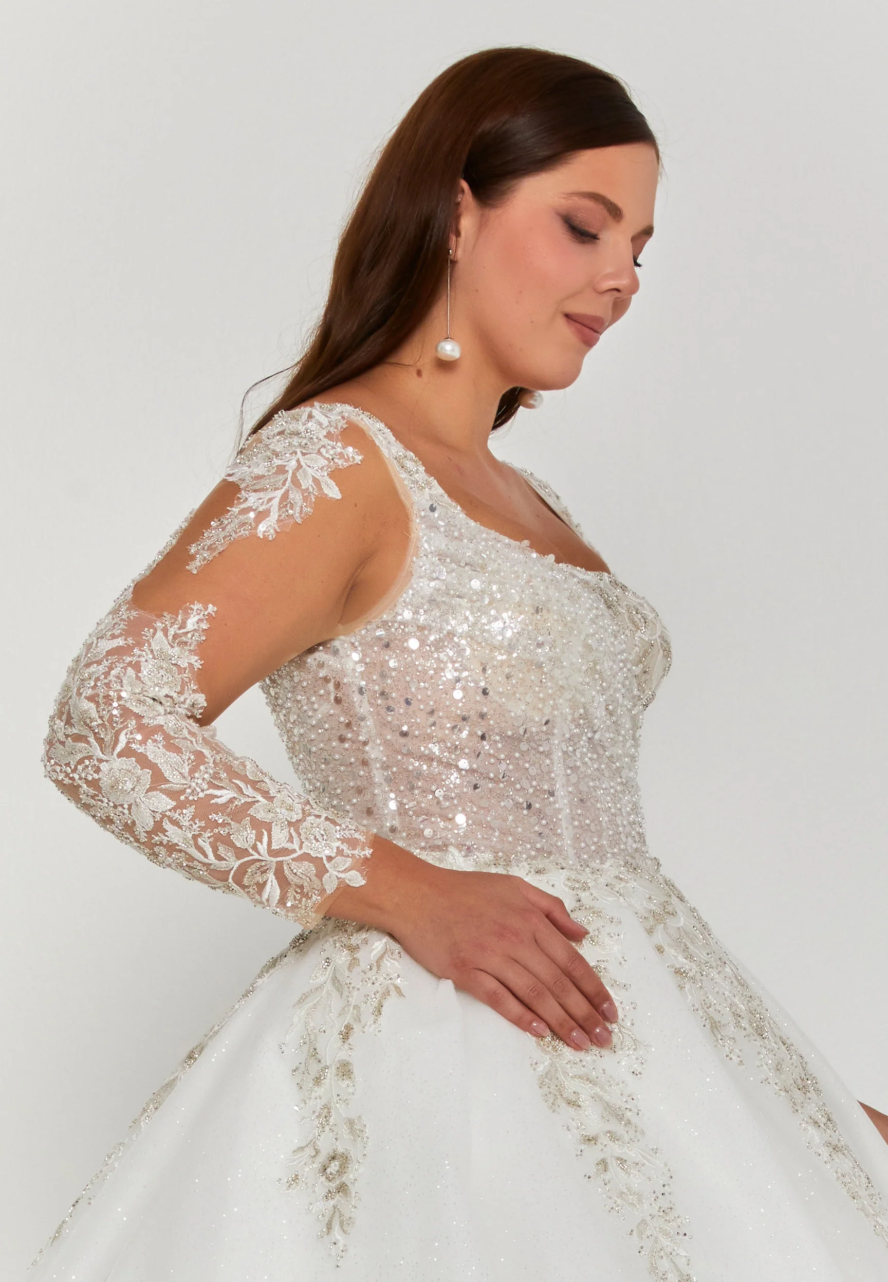 Long Sleeve Maxi Tulle Plus Size Wedding Dress blv360142 - Image 2