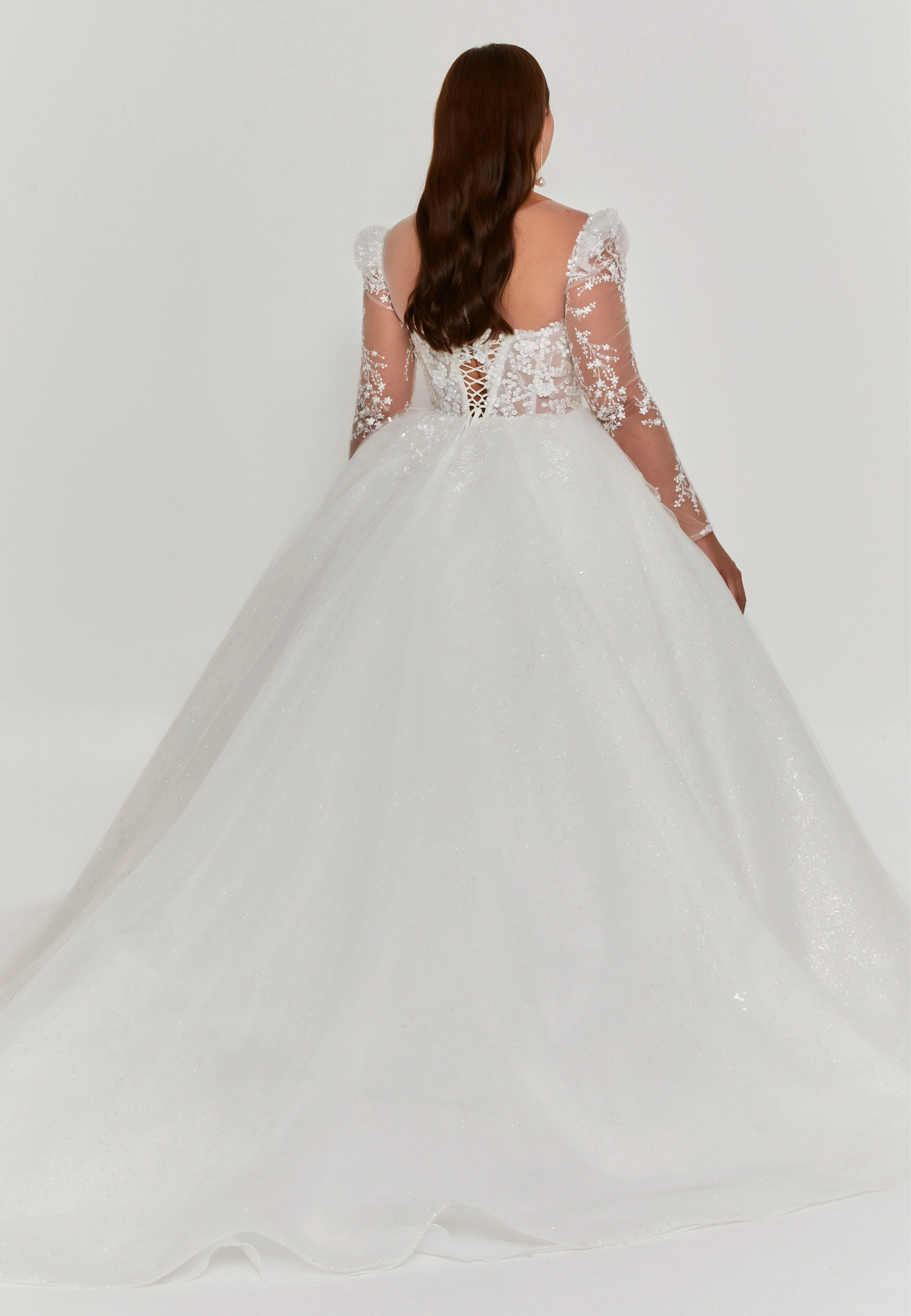 Long Sleeve Maxi Tulle Plus Size Wedding Dress blv360146 - Image 4
