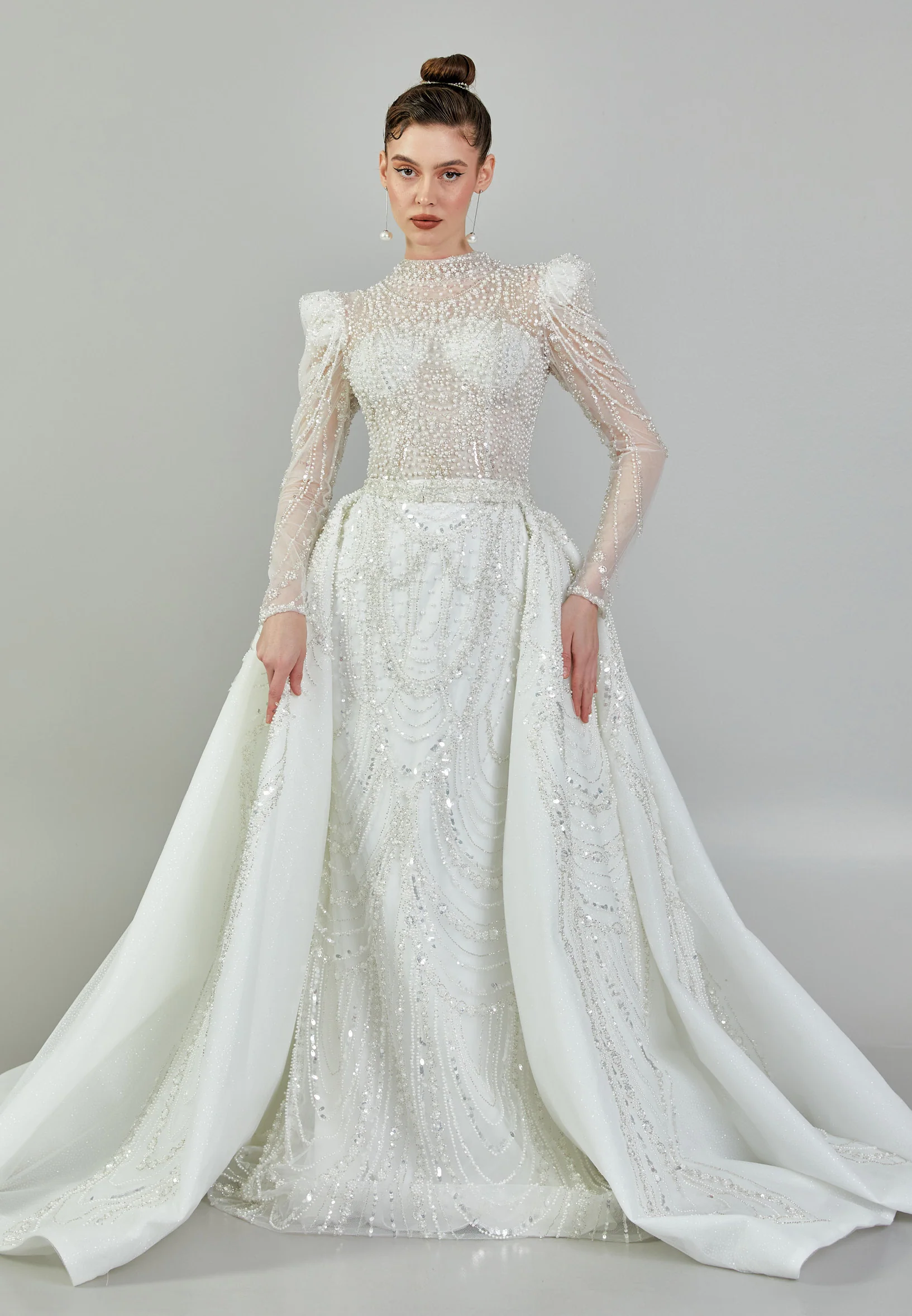 Long Sleeve Maxi Tulle Regular Wedding Dress abb24023