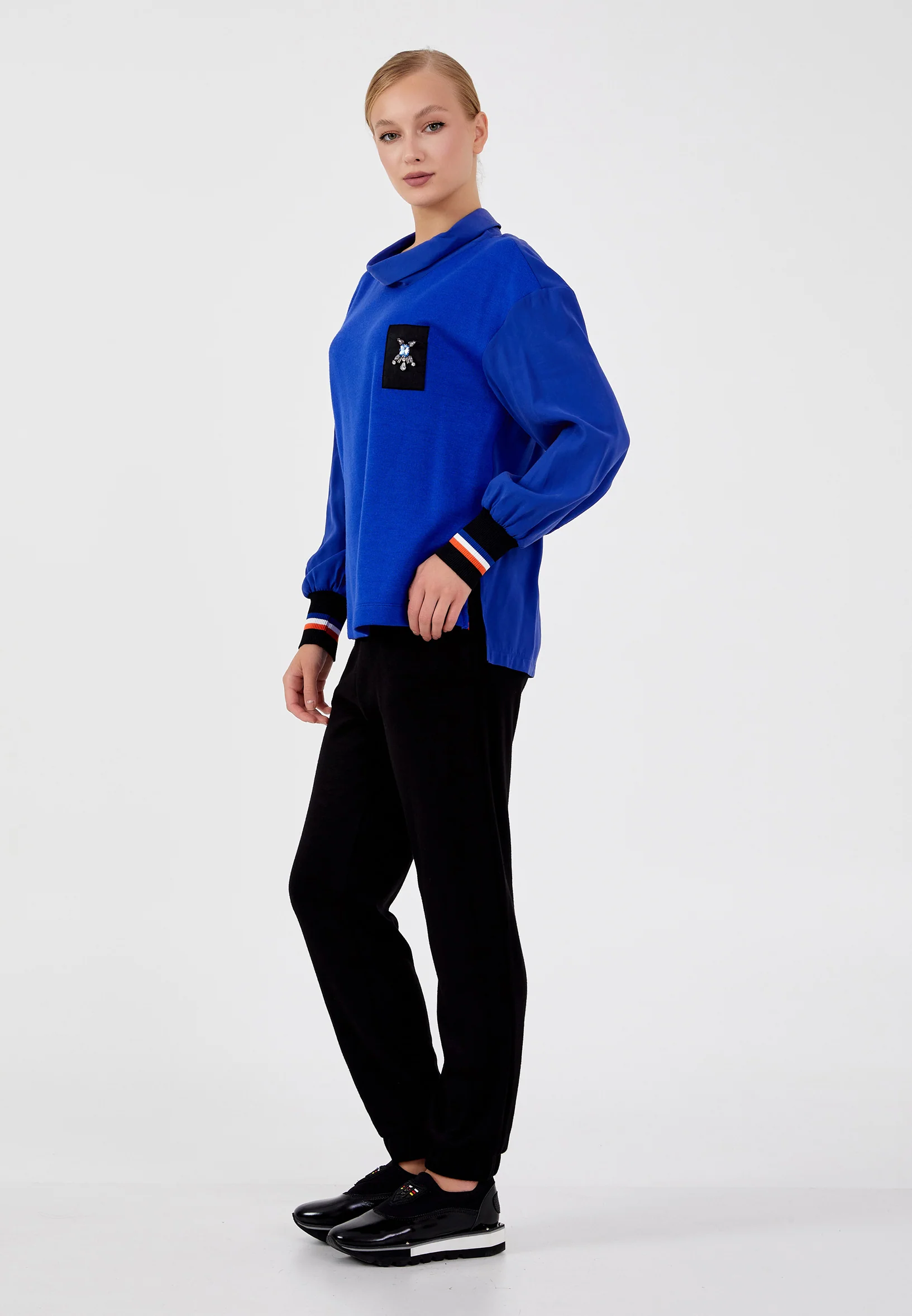 Long Sleeve With Stones Regular Blouse shu23sk04053 - Image 7