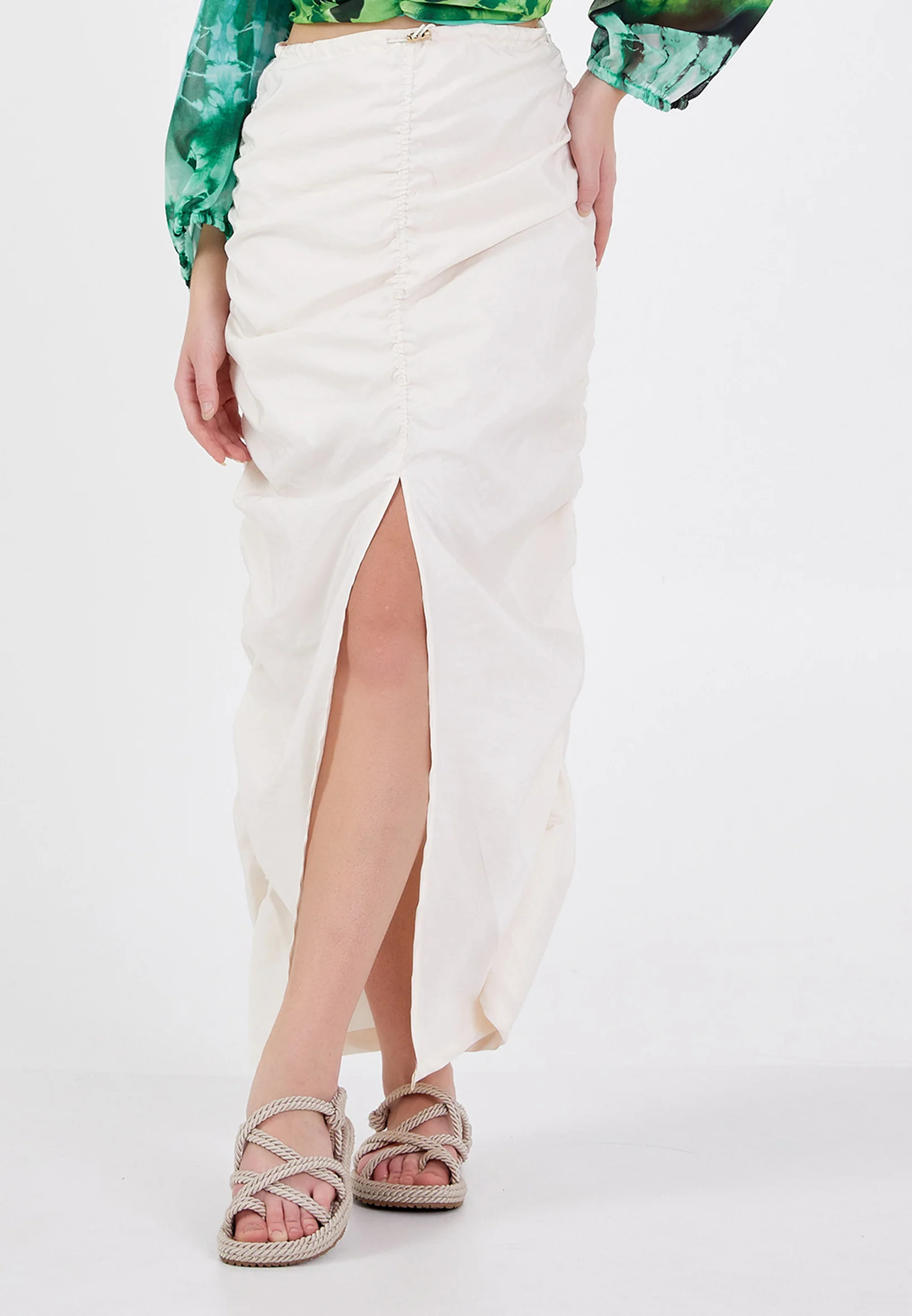 Maxi Solid Color Regular Skirt ber23y3115