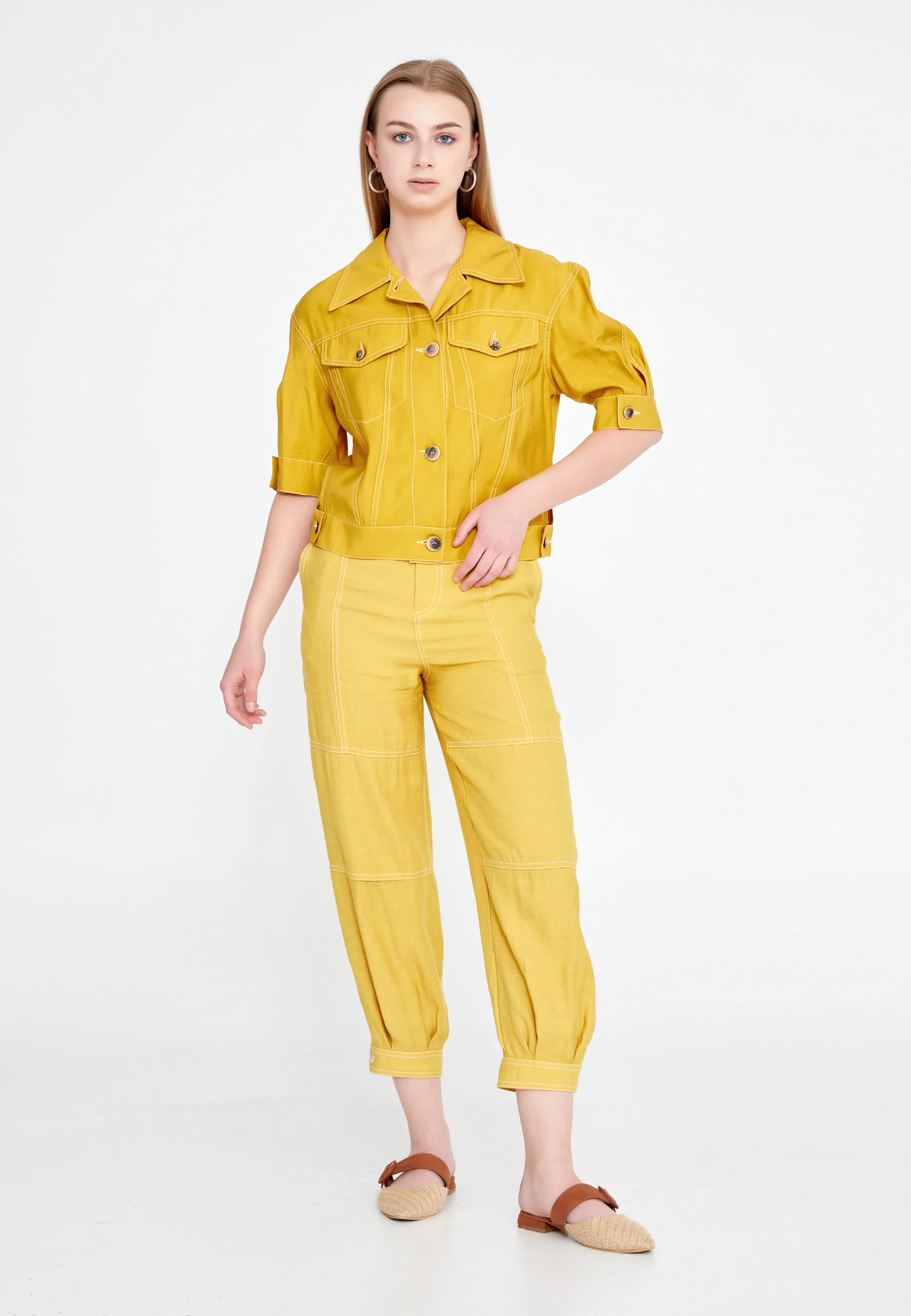 Mid-Length Crepe Solid Color Regular Jacket ber20y1118