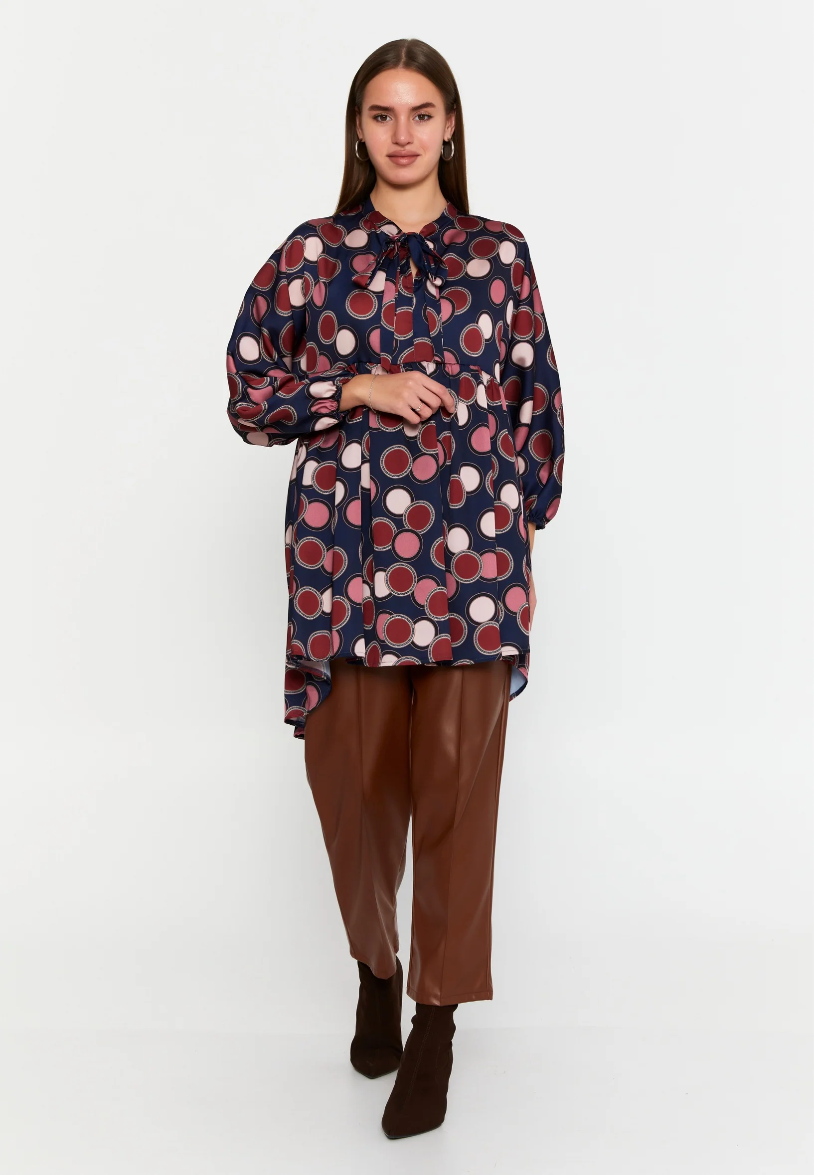 Mid-Length Geometric Regular Tunic esldw56 - Image 10