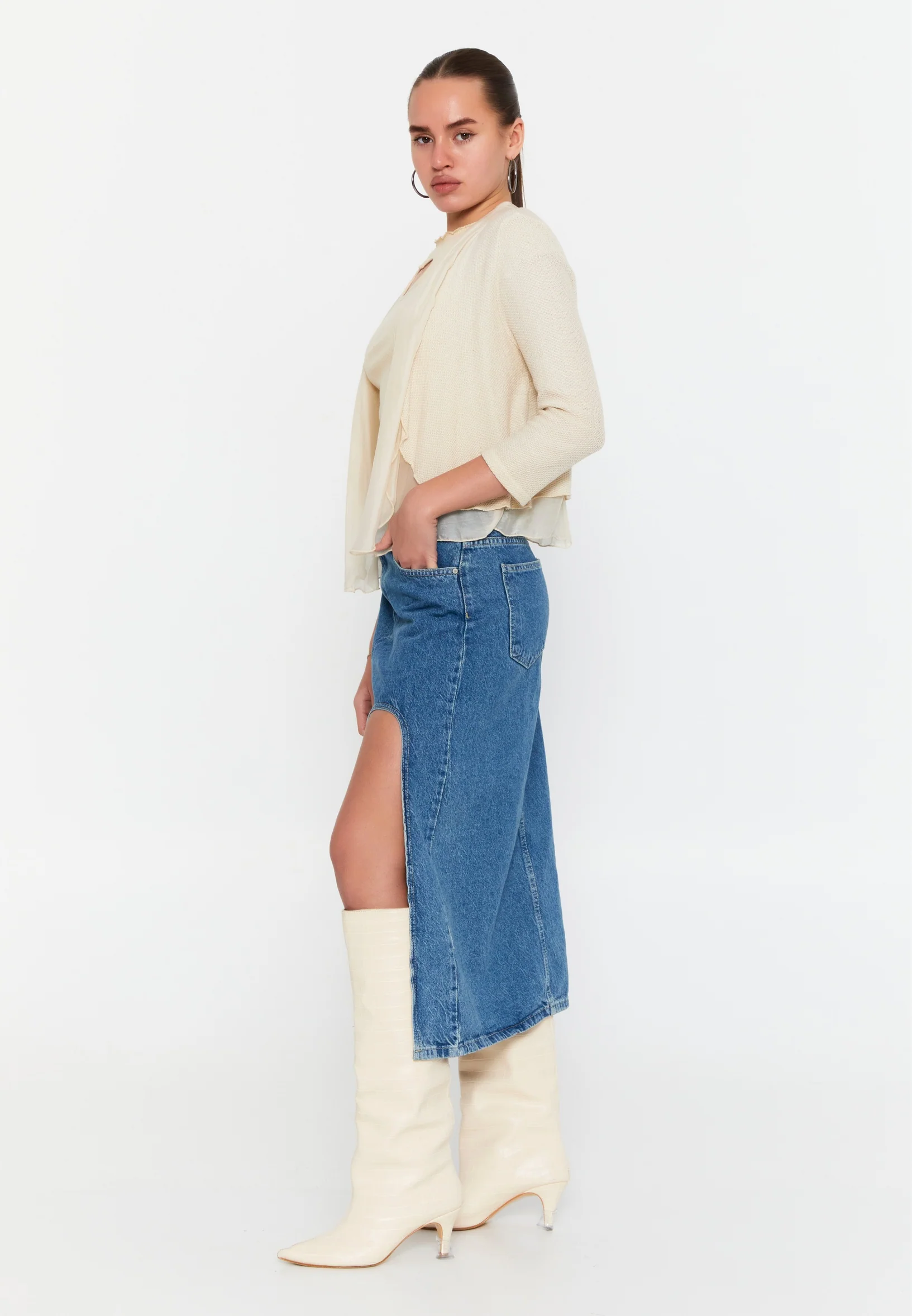 Mid-Length Knitwear Regular Cardigan esl29203 - Image 8