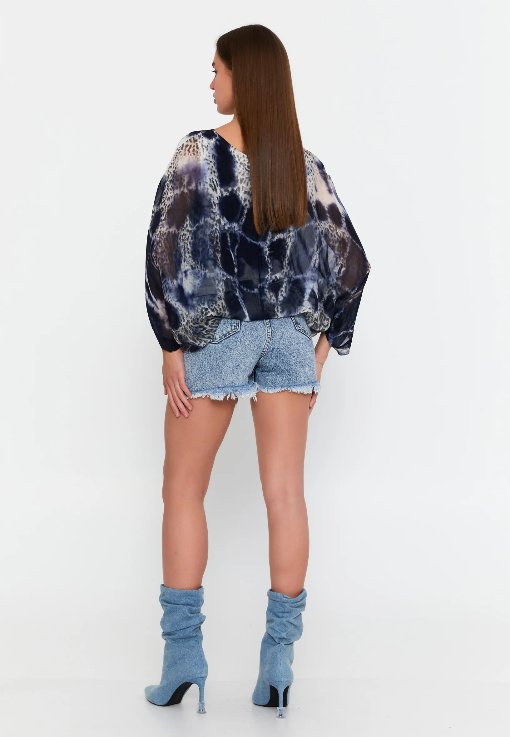 Mid-Length Printed Regular Blouse cav46929d - Image 7