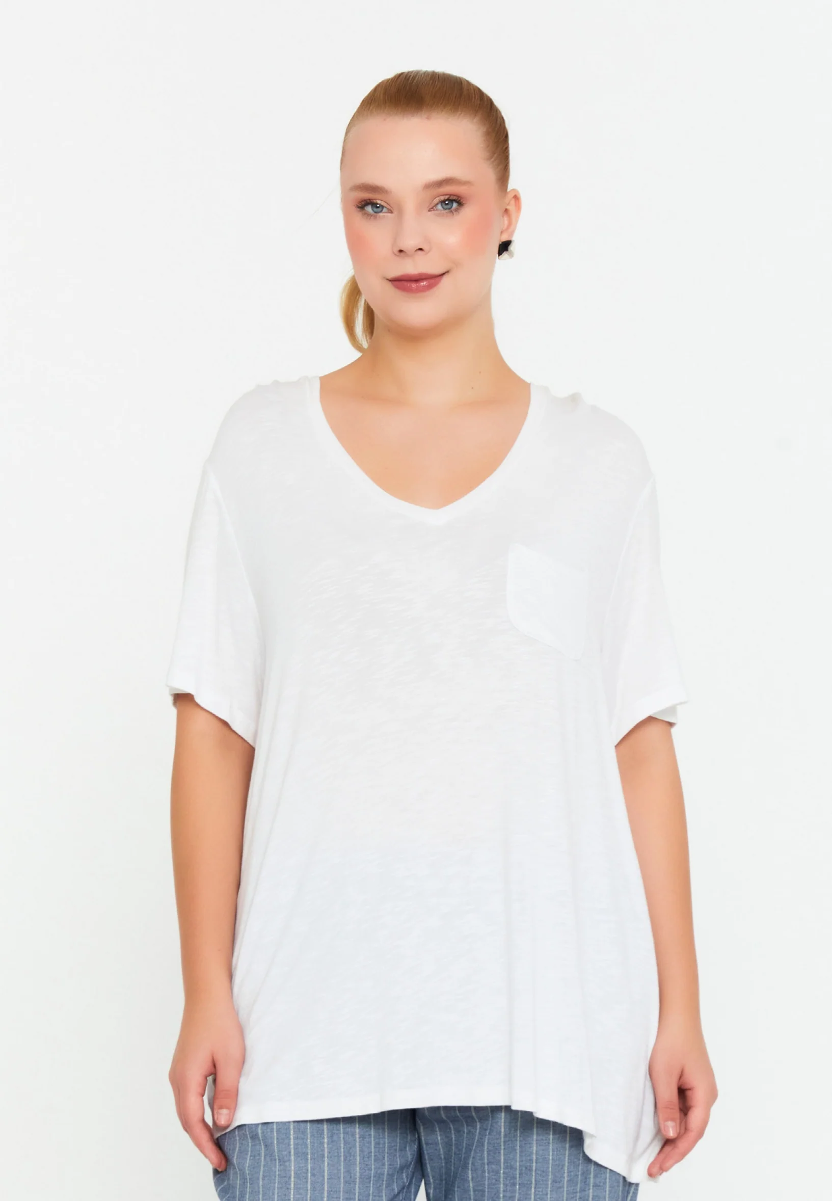Mid-Length Solid Color Plus Size T-shirt faiu36015