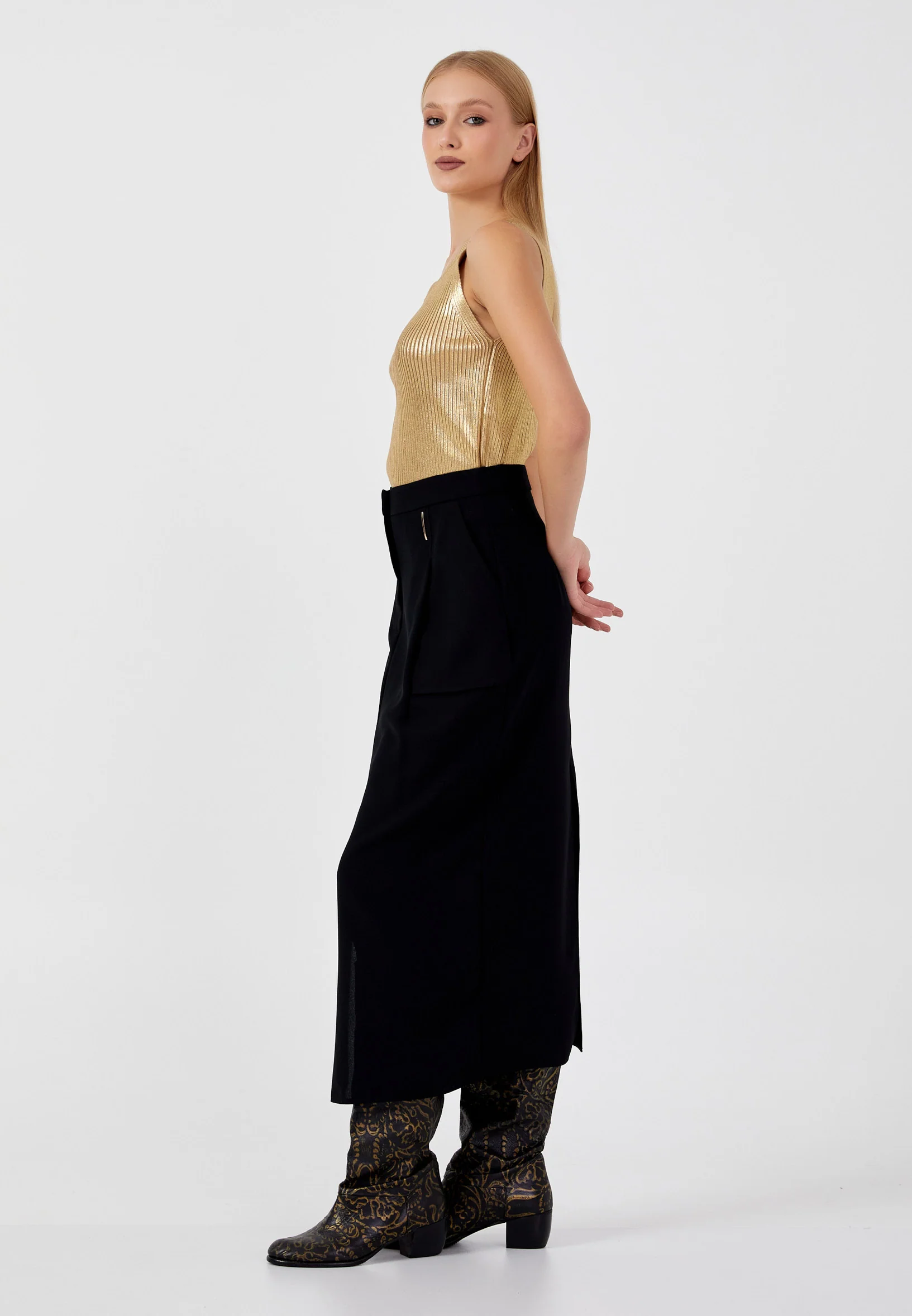 Midi Solid Color Regular Skirt kmy24y30401 - Image 4