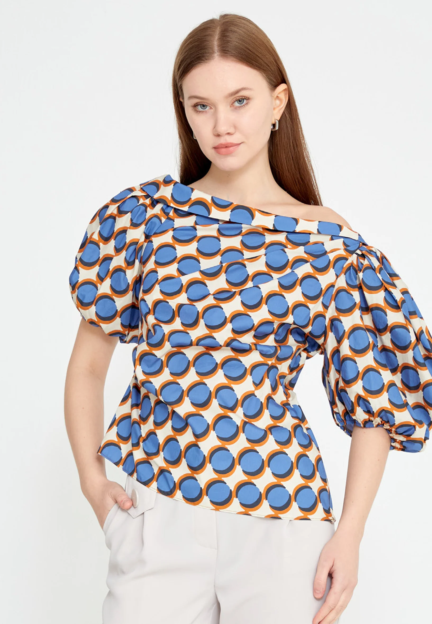Off Shoulder Geometric Regular Blouse kmy24y10458 - Image 4