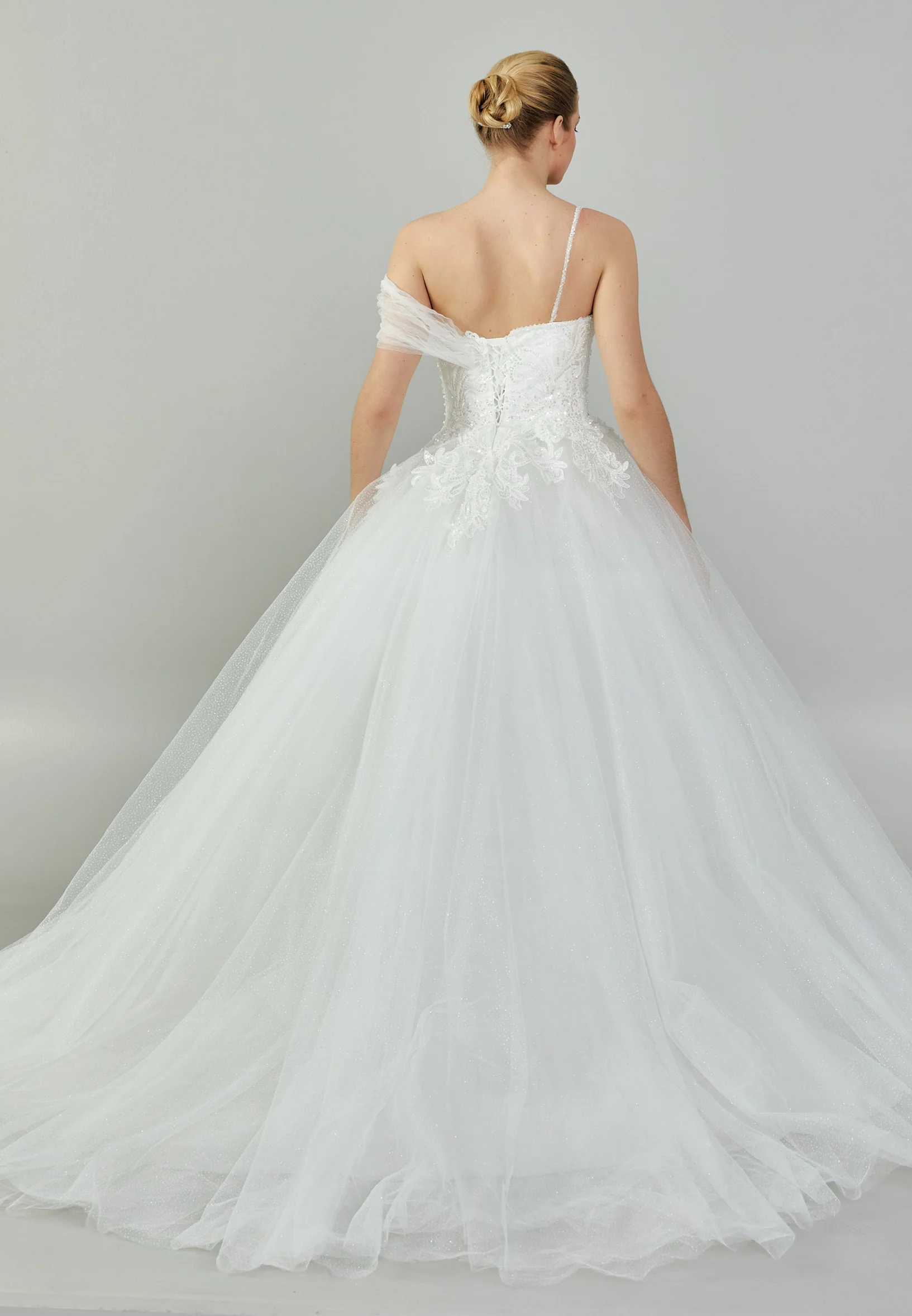 Off Shoulder Maxi Tulle Regular Wedding Dress blv3500014 - Image 5