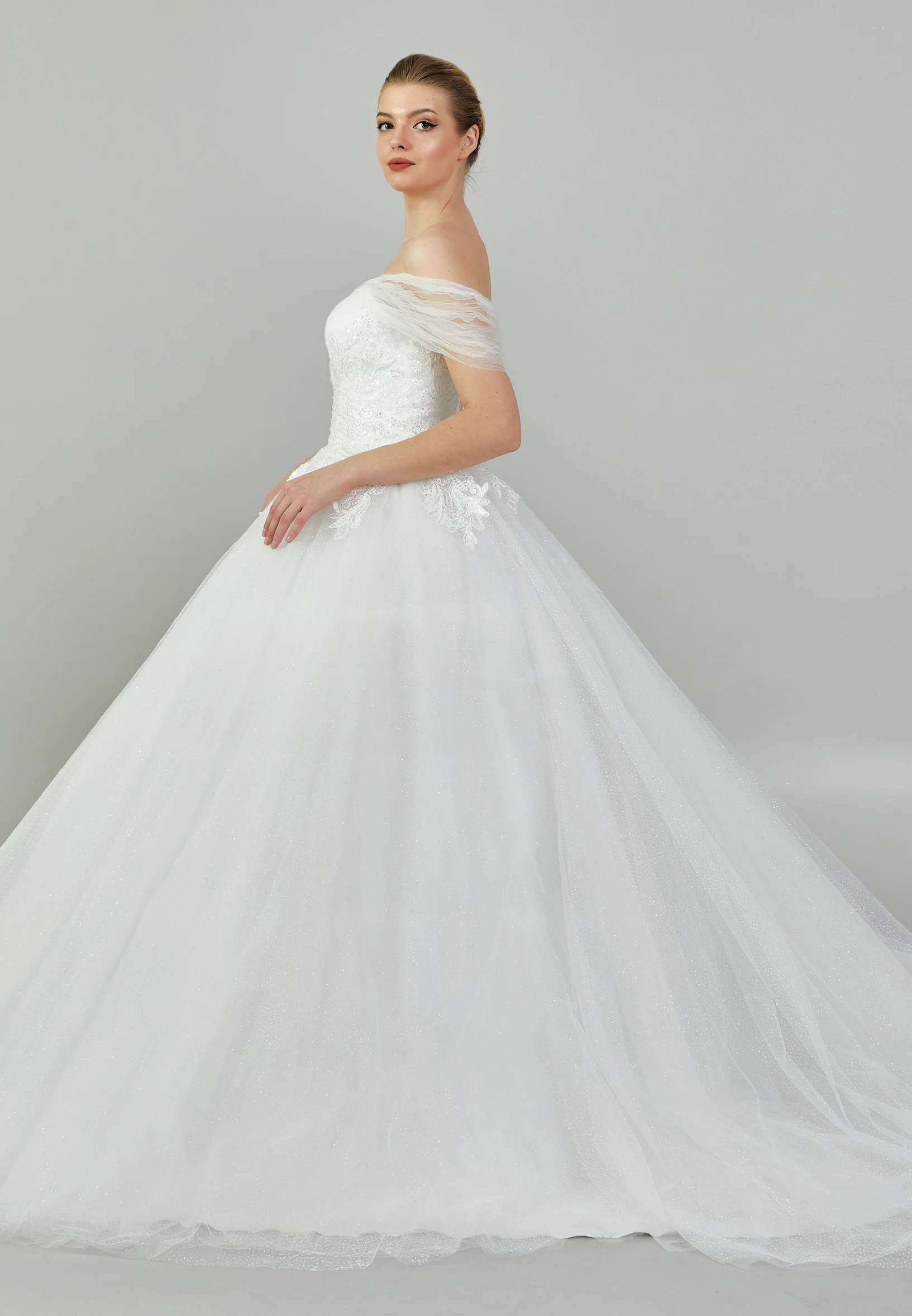 Off Shoulder Maxi Tulle Regular Wedding Dress blv3500014 - Image 6