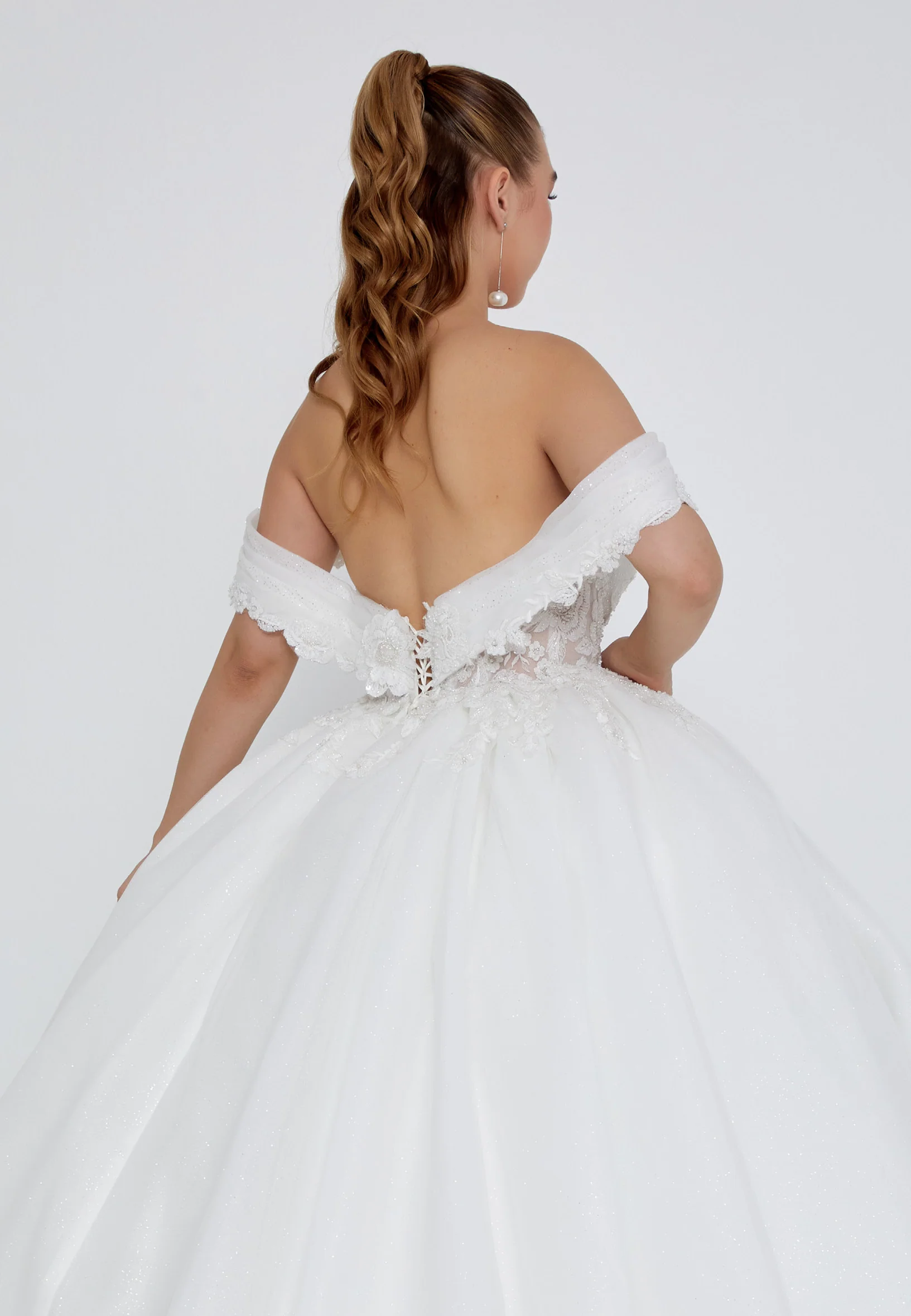 Off Shoulder Maxi Tulle Regular Wedding Dress blv360021 - Image 3