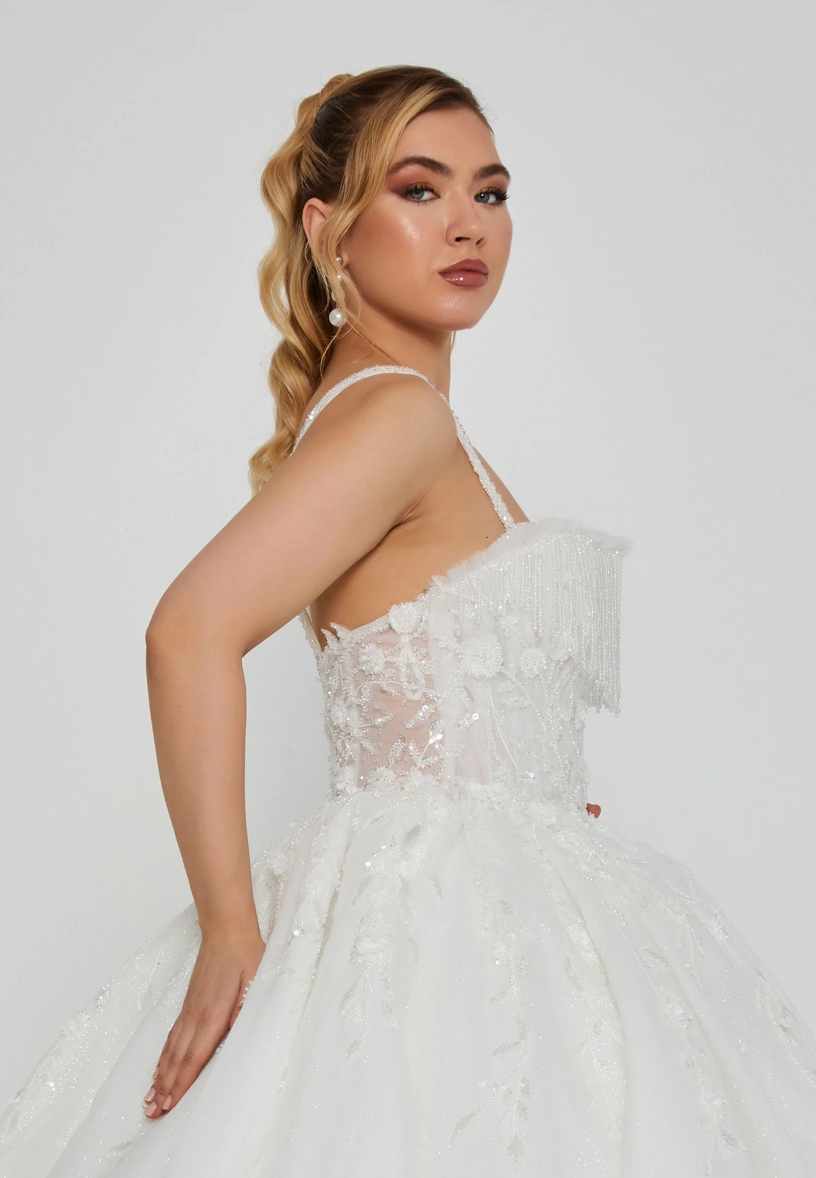 Off Shoulder Maxi Tulle Regular Wedding Dress blv360081 - Image 6