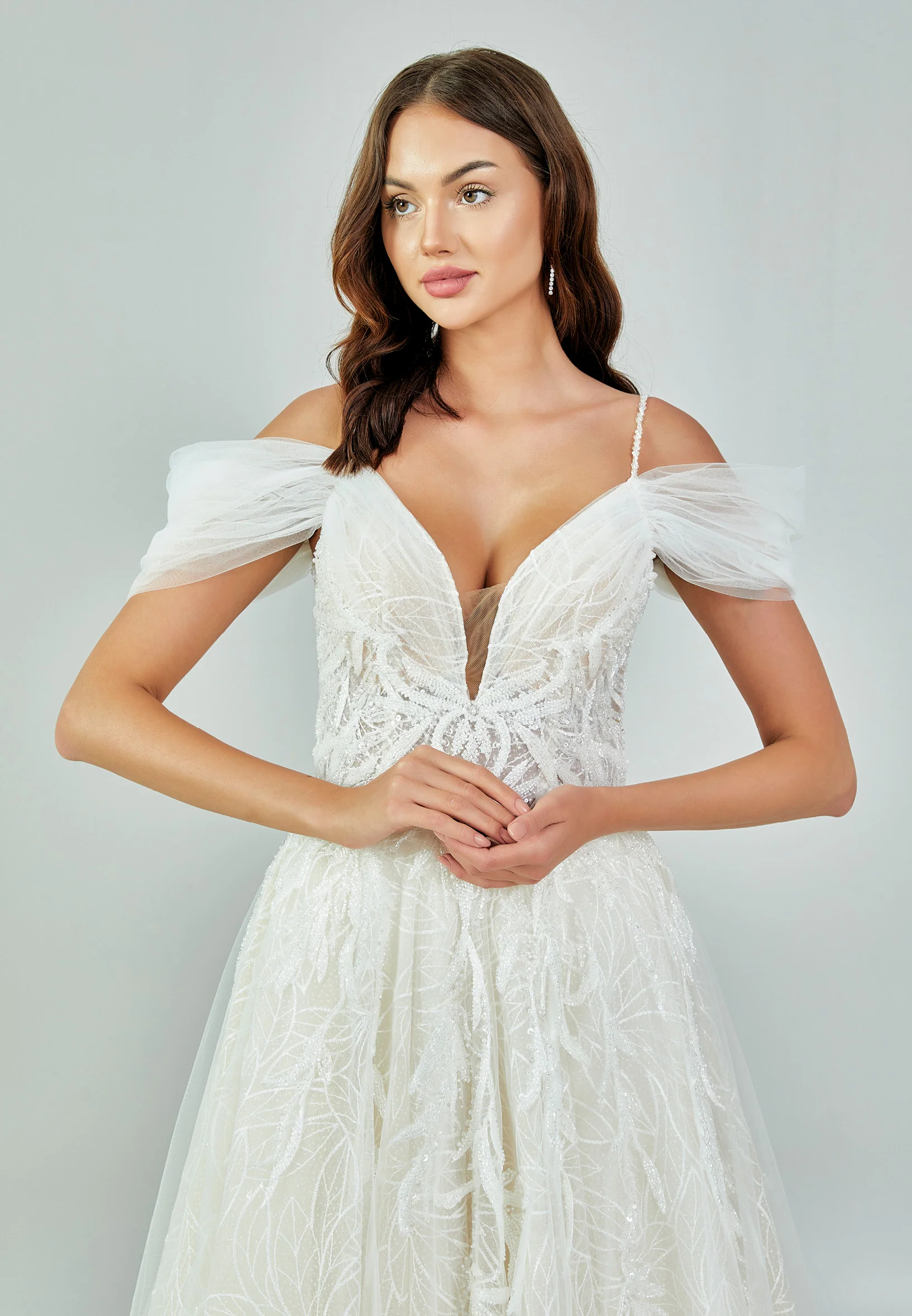 Off Shoulder Maxi Tulle Regular Wedding Dress bnc8089