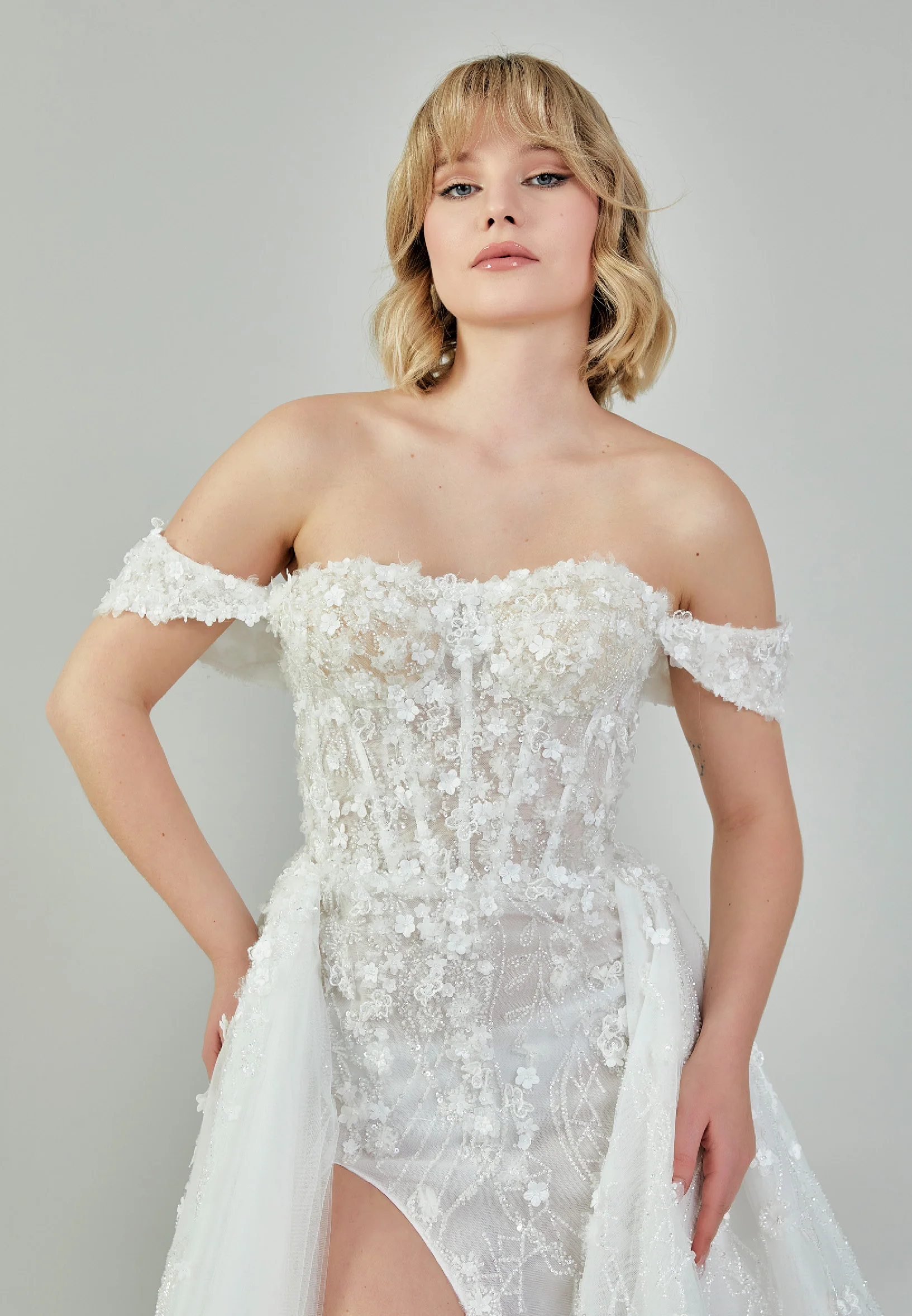 Off Shoulder Maxi Tulle Regular Wedding Dress ezs2024-12 - Image 5