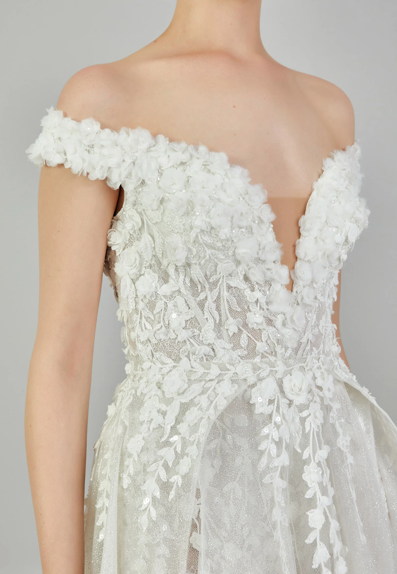 Off Shoulder Maxi Tulle Regular Wedding Dress rlb1789 - Image 4