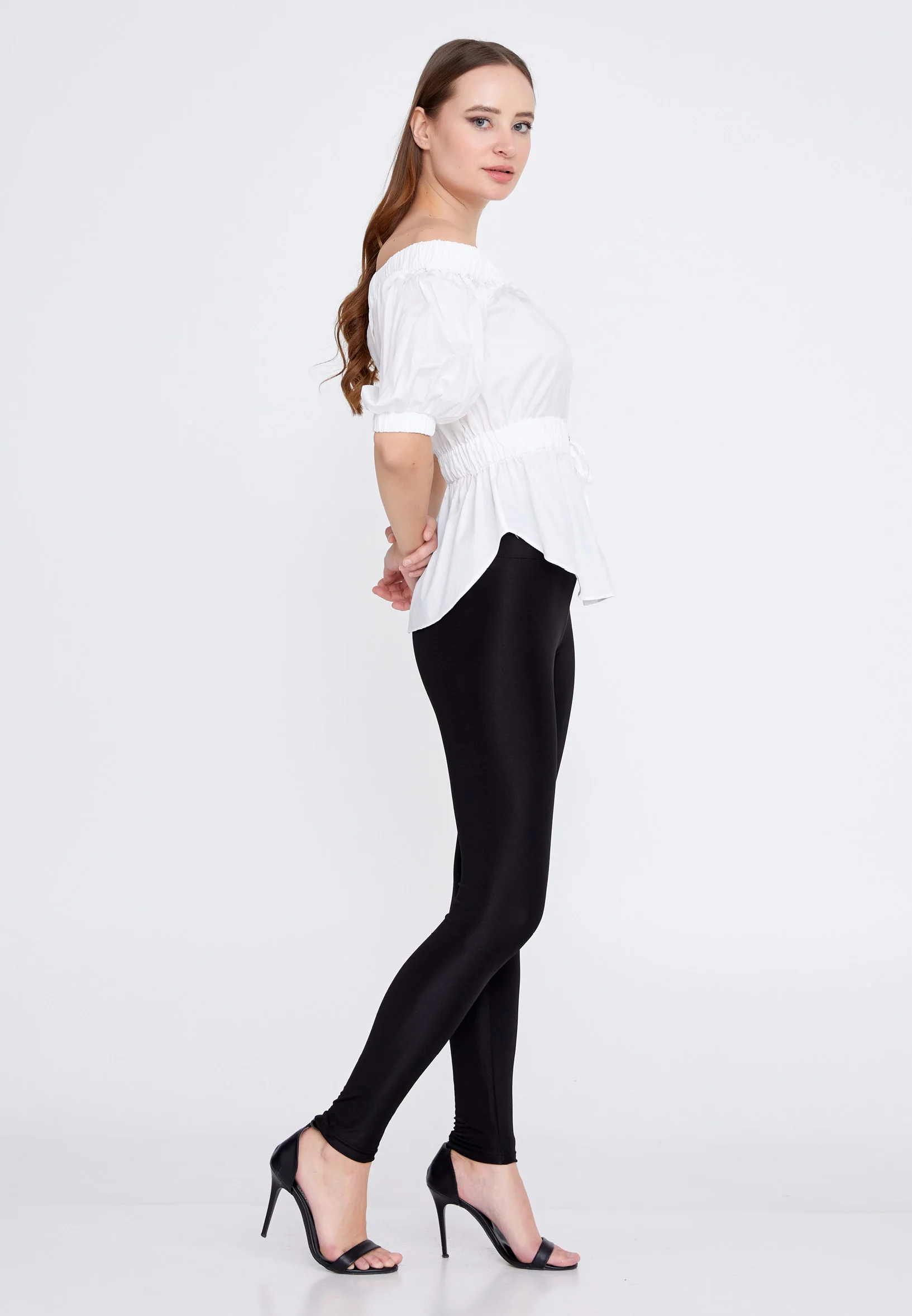 Off Shoulder Solid Color Regular Blouse kmy22s10929 - Image 3
