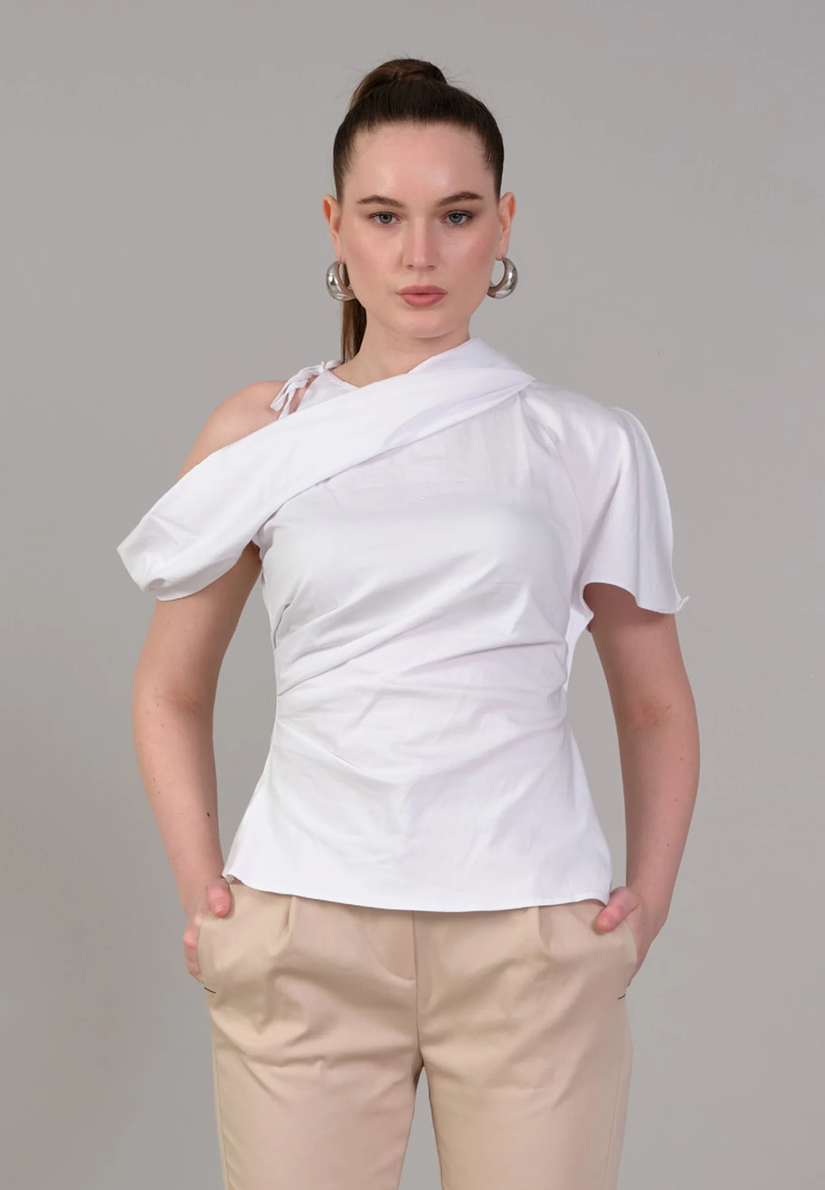 Off Shoulder Solid Color Regular Blouse kmy24y10443 - Image 5