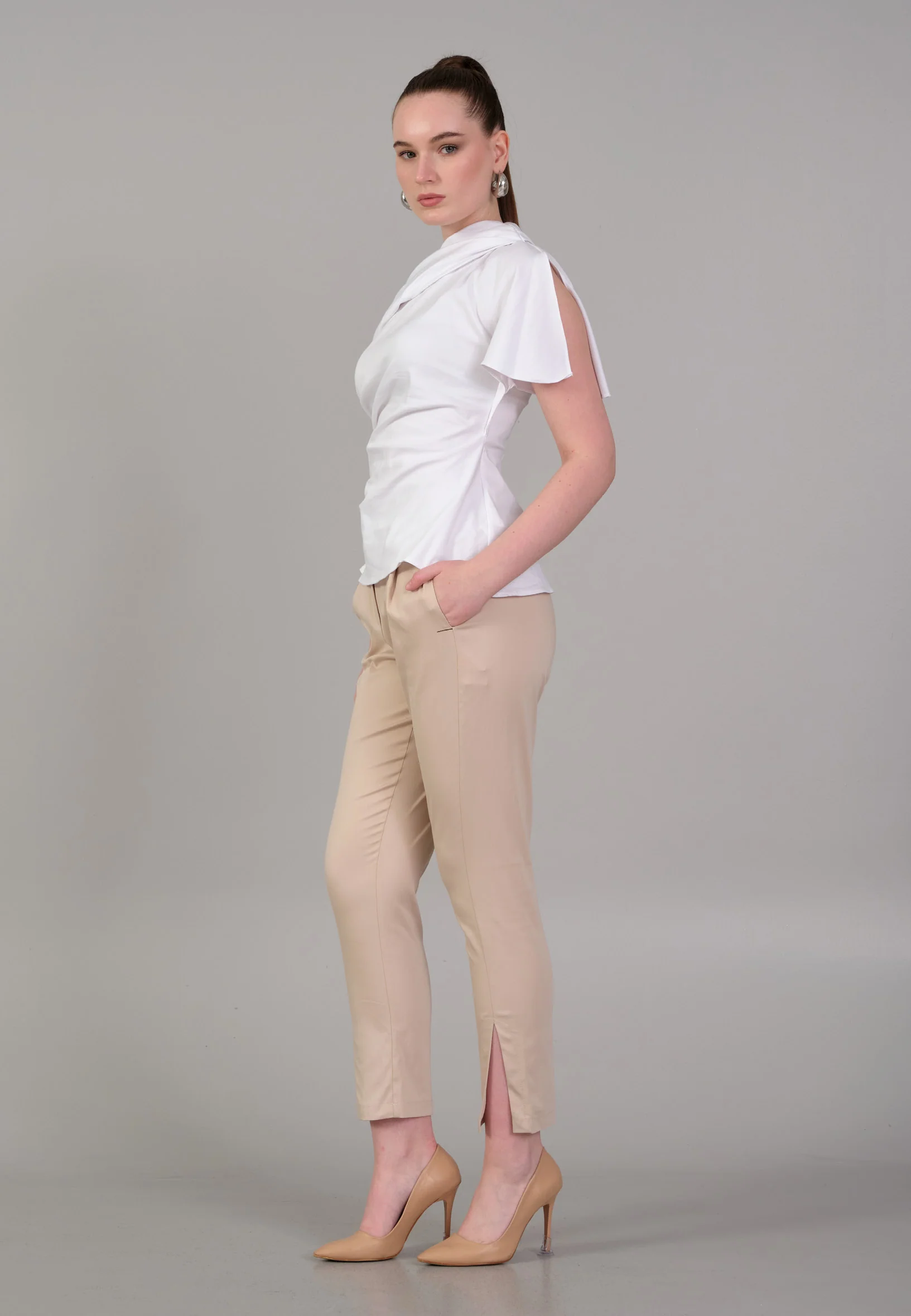 Off Shoulder Solid Color Regular Blouse kmy24y10443 - Image 7