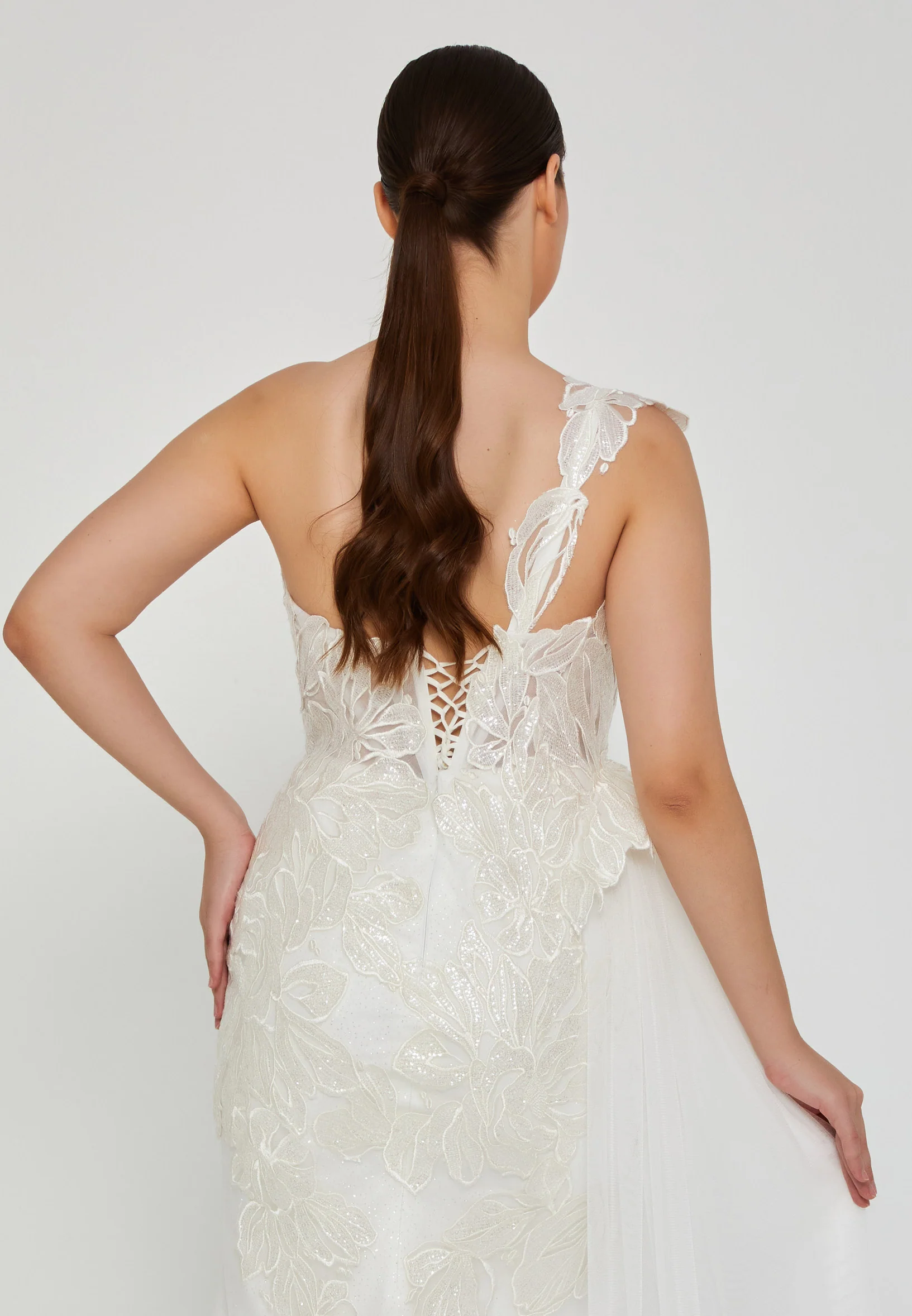 One Shoulder Maxi Tulle Plus Size Wedding Dress blv360028 - Image 3