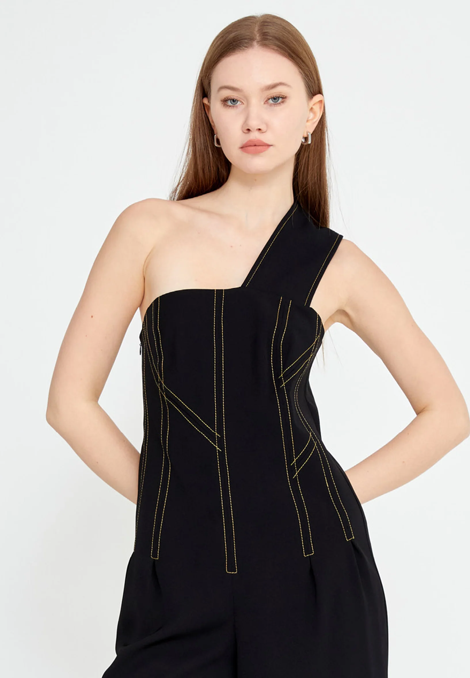One Shoulder Solid Color Regular Fit Regular Casual Jumpsuit kmy24y22402 - Image 4