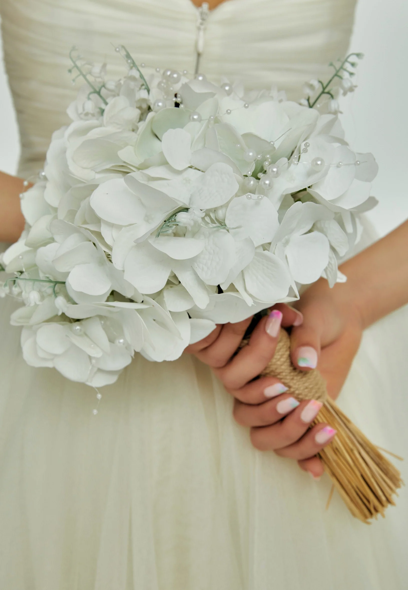 Ranunculus Round Bridal Bouquet aba23-41-4 - Image 3