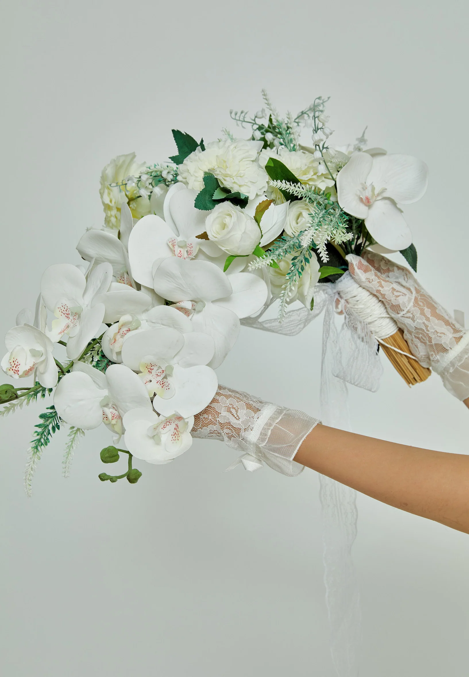Ranunculus Round Bridal Bouquet aba23-41 - Image 4