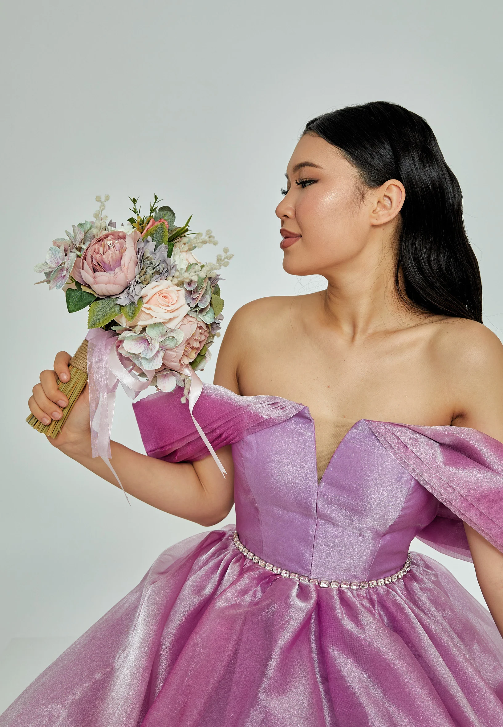 Ranunculus Round Bridal Bouquet aba23-41-6 - Image 2
