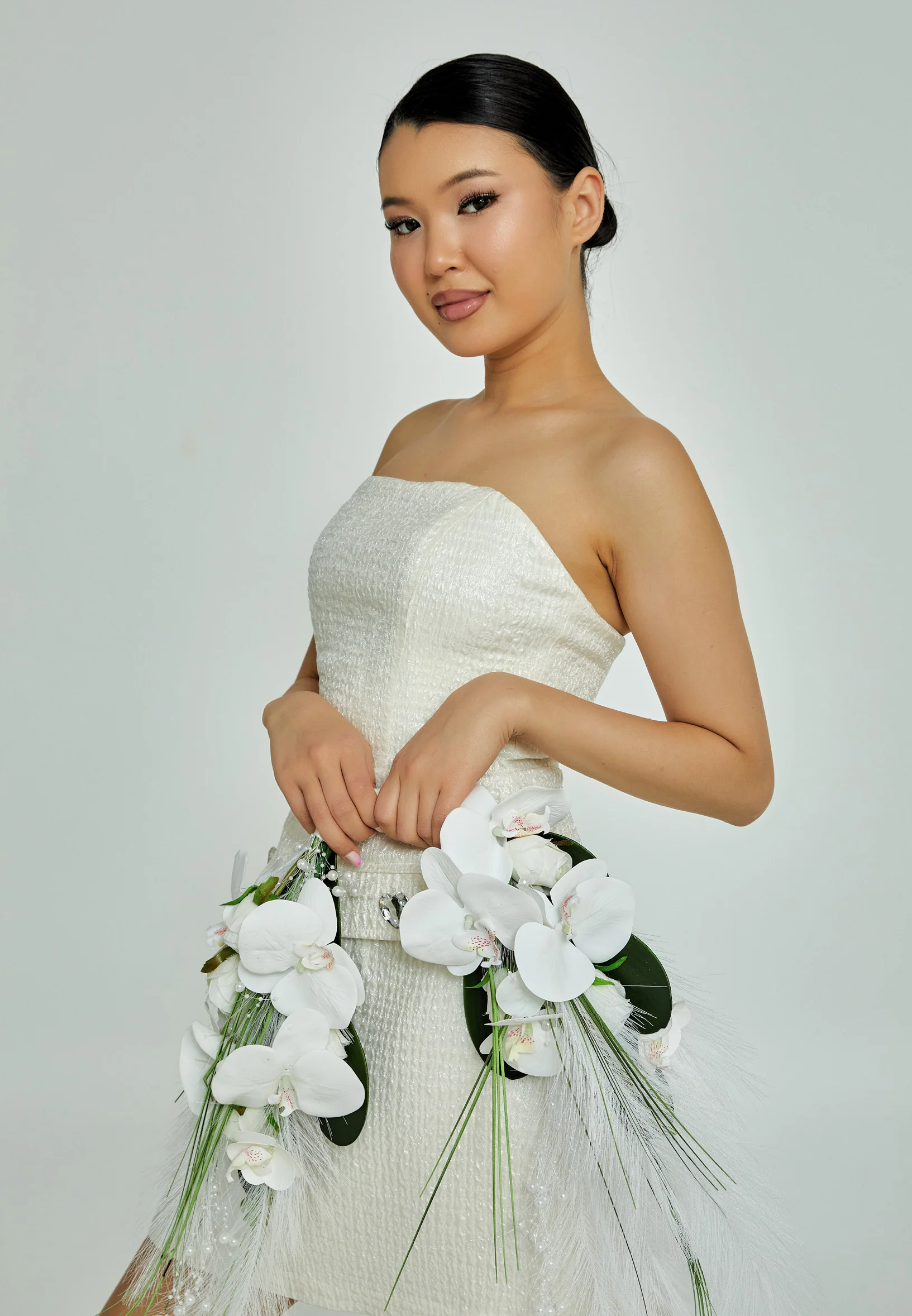 Ranunculus Round Bridal Bouquet aba23-41-7