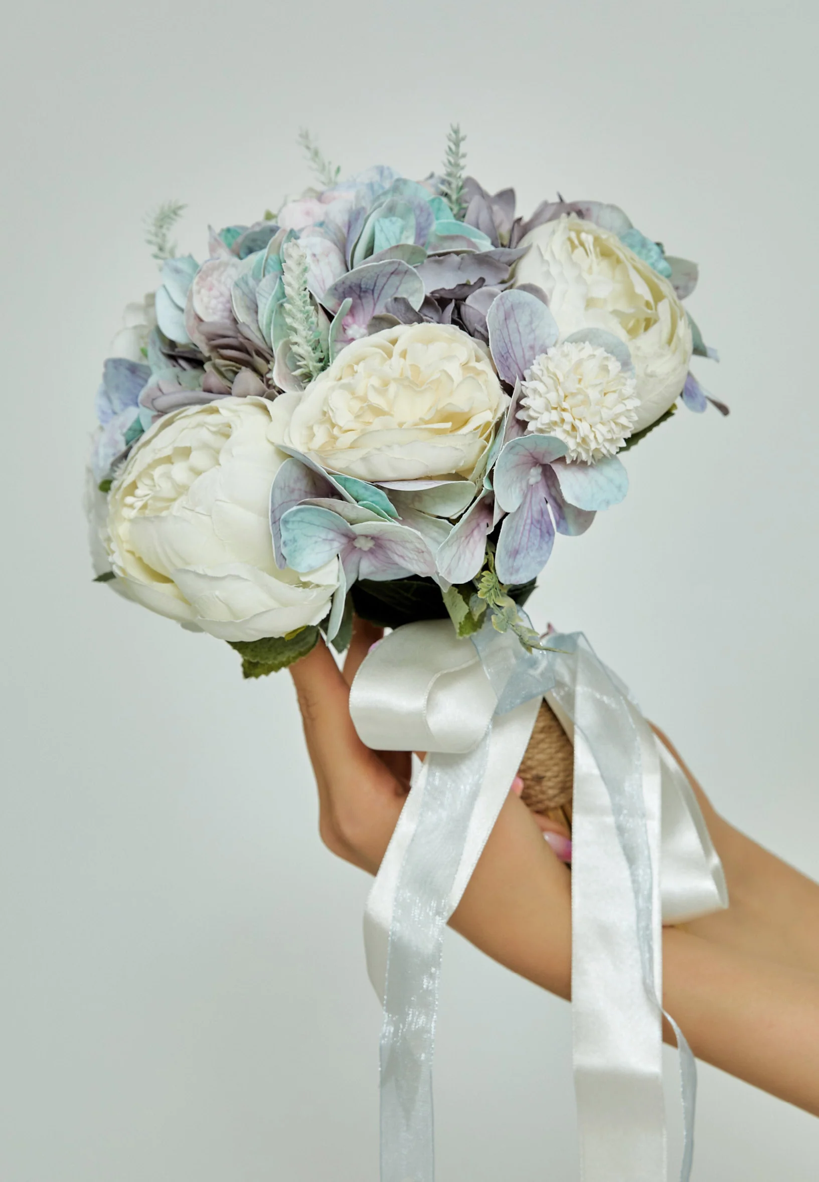 Ranunculus Round Bridal Bouquet aba23-41-8 - Image 4